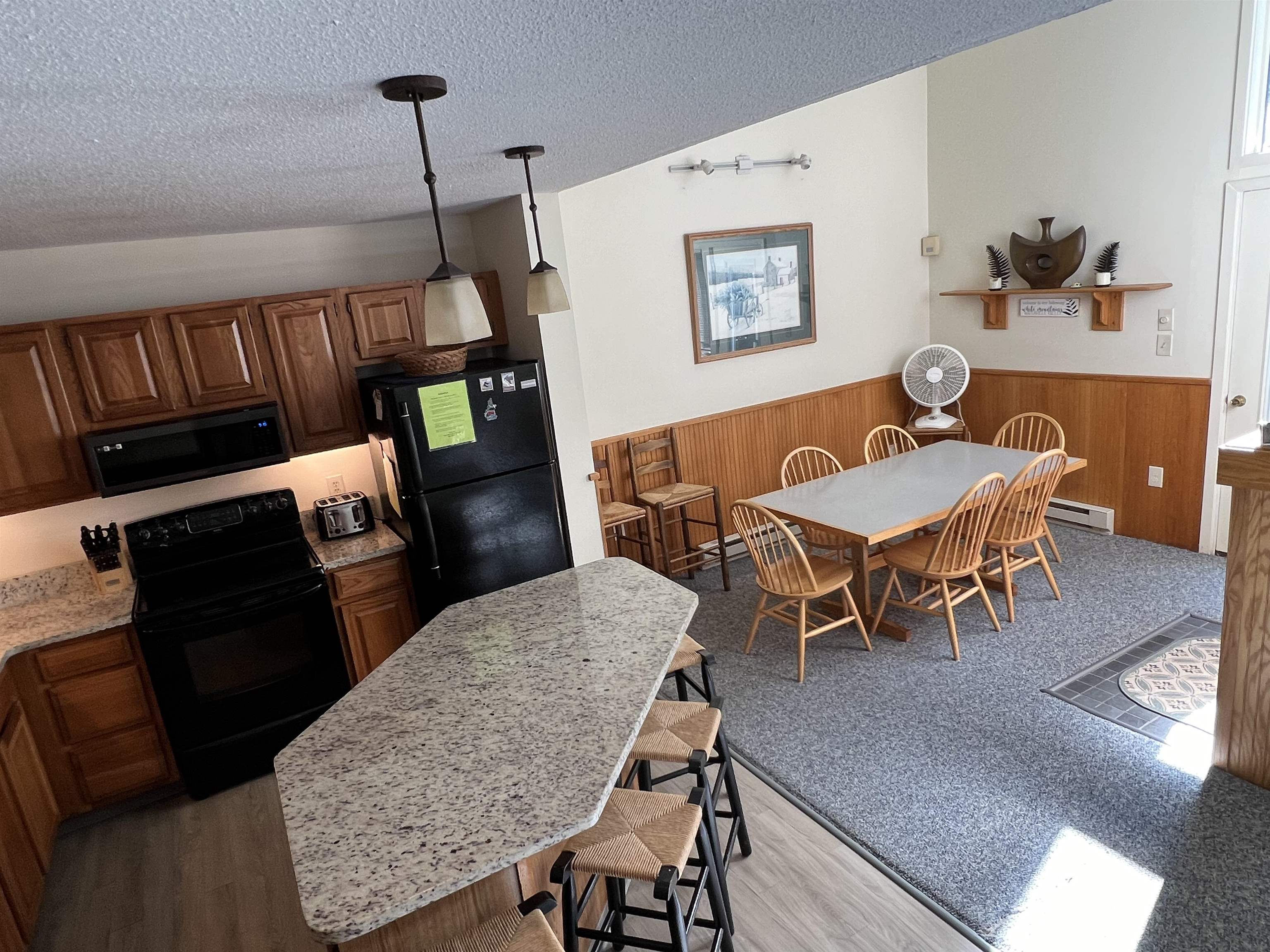 9 Mt. Sun Way Property Photo 9