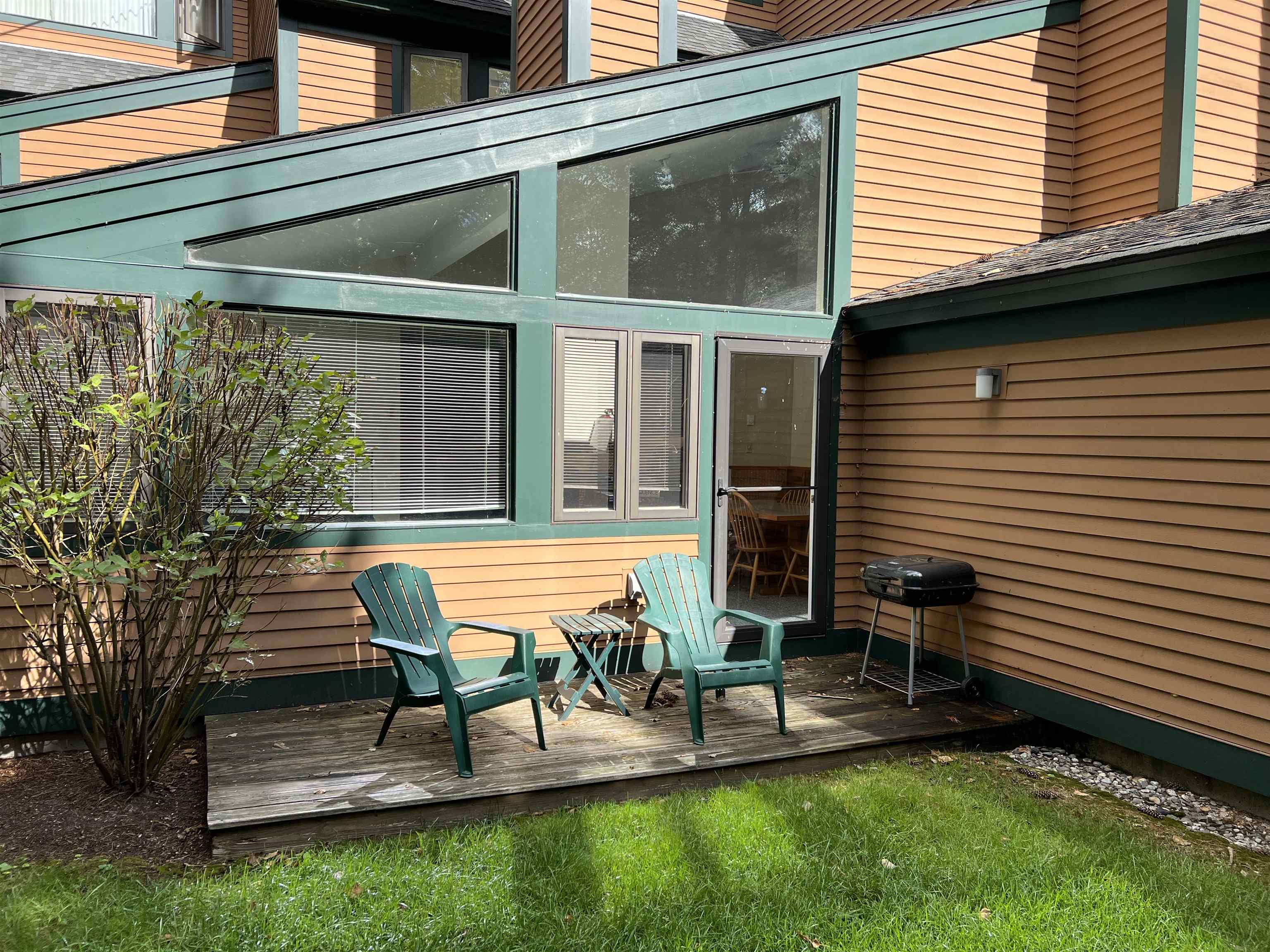 9 Mt. Sun Way Property Photo 11