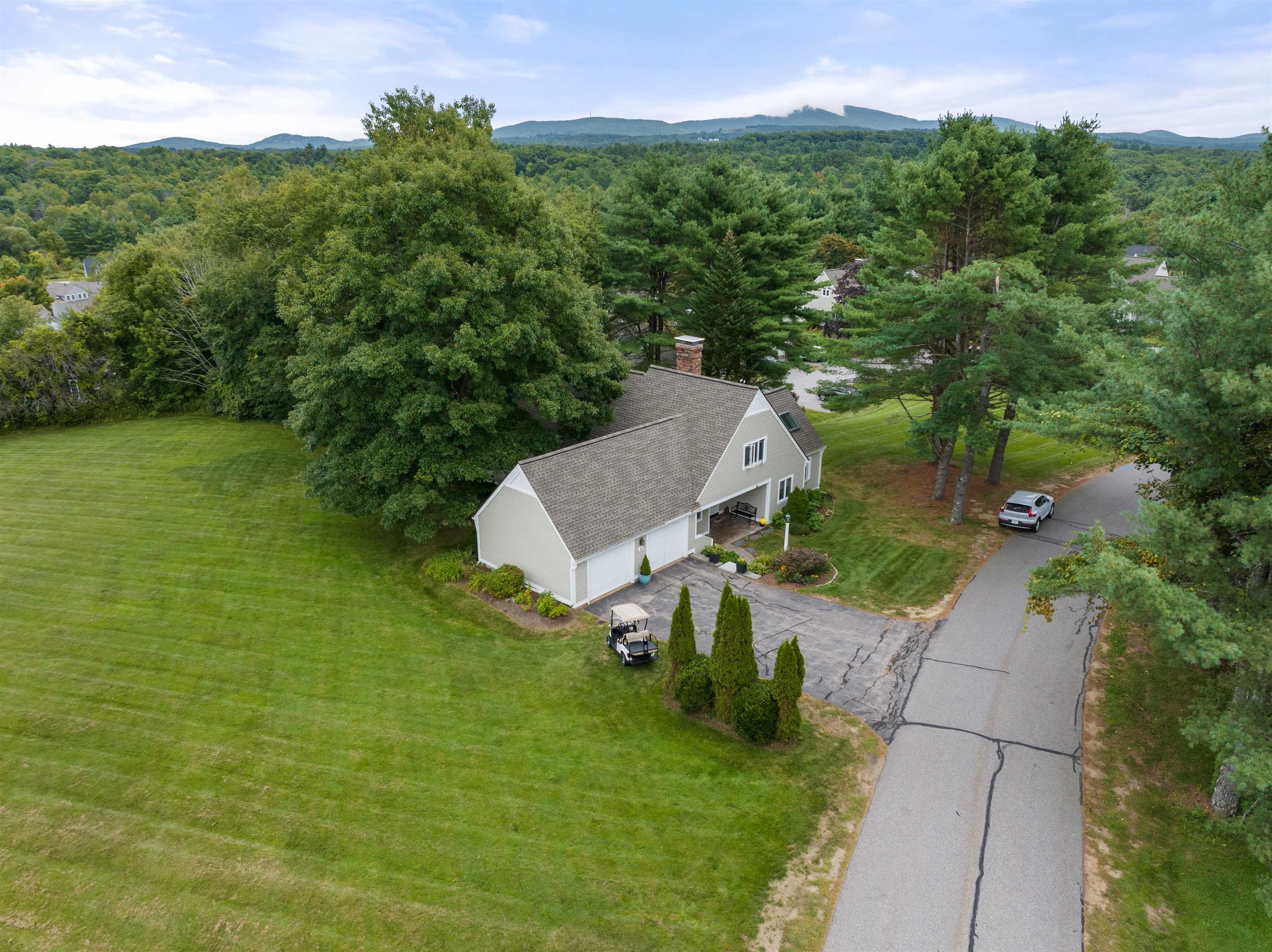 12 Clover Lane Property Photo 1