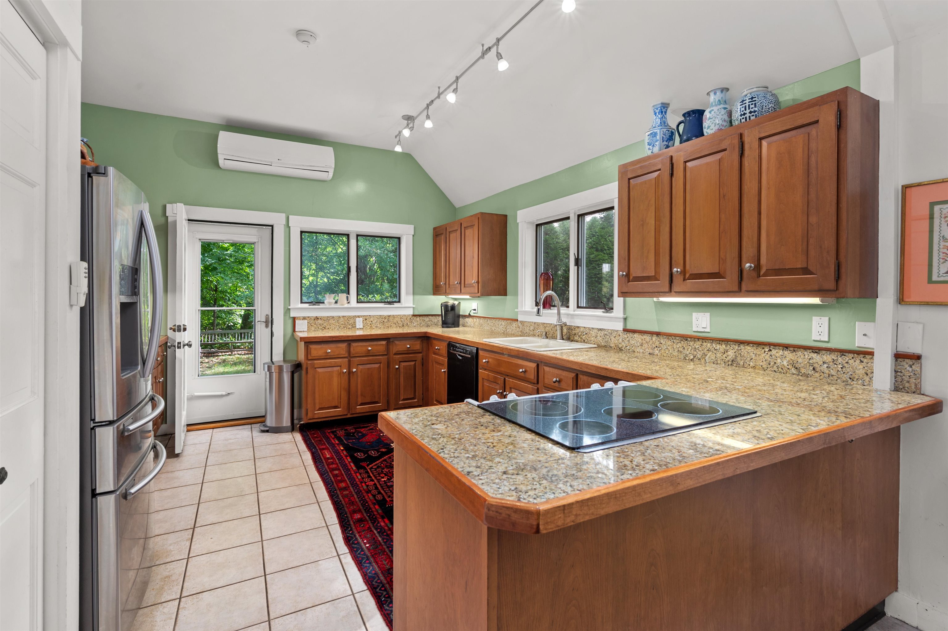 12 Clover Lane Property Photo 14