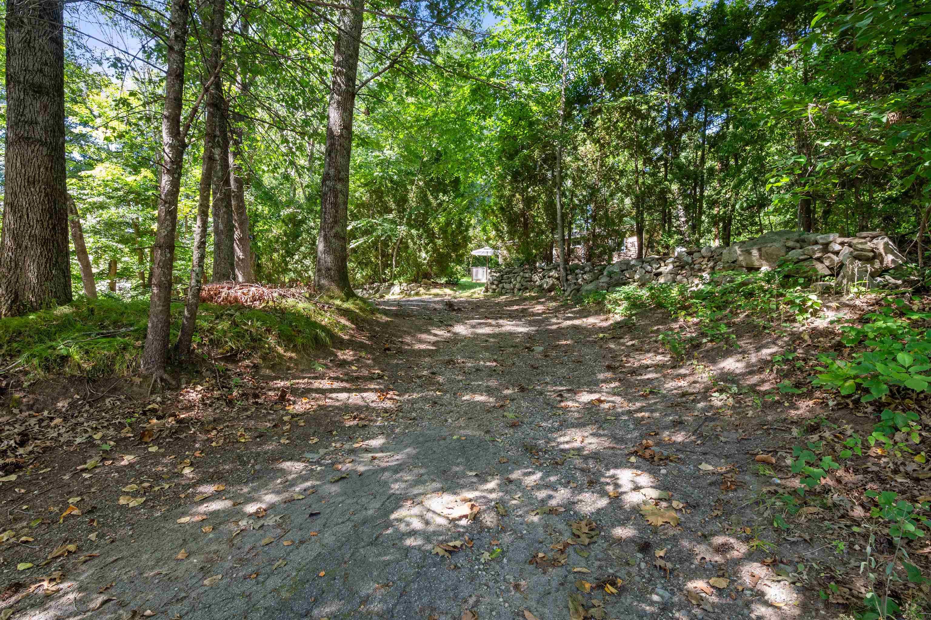 9 Bartlett Road Property Photo 5