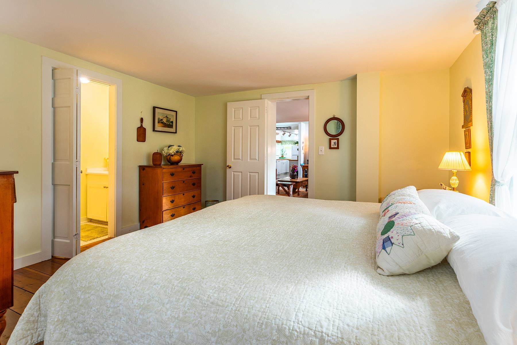 5851 South Road Property Photo 20