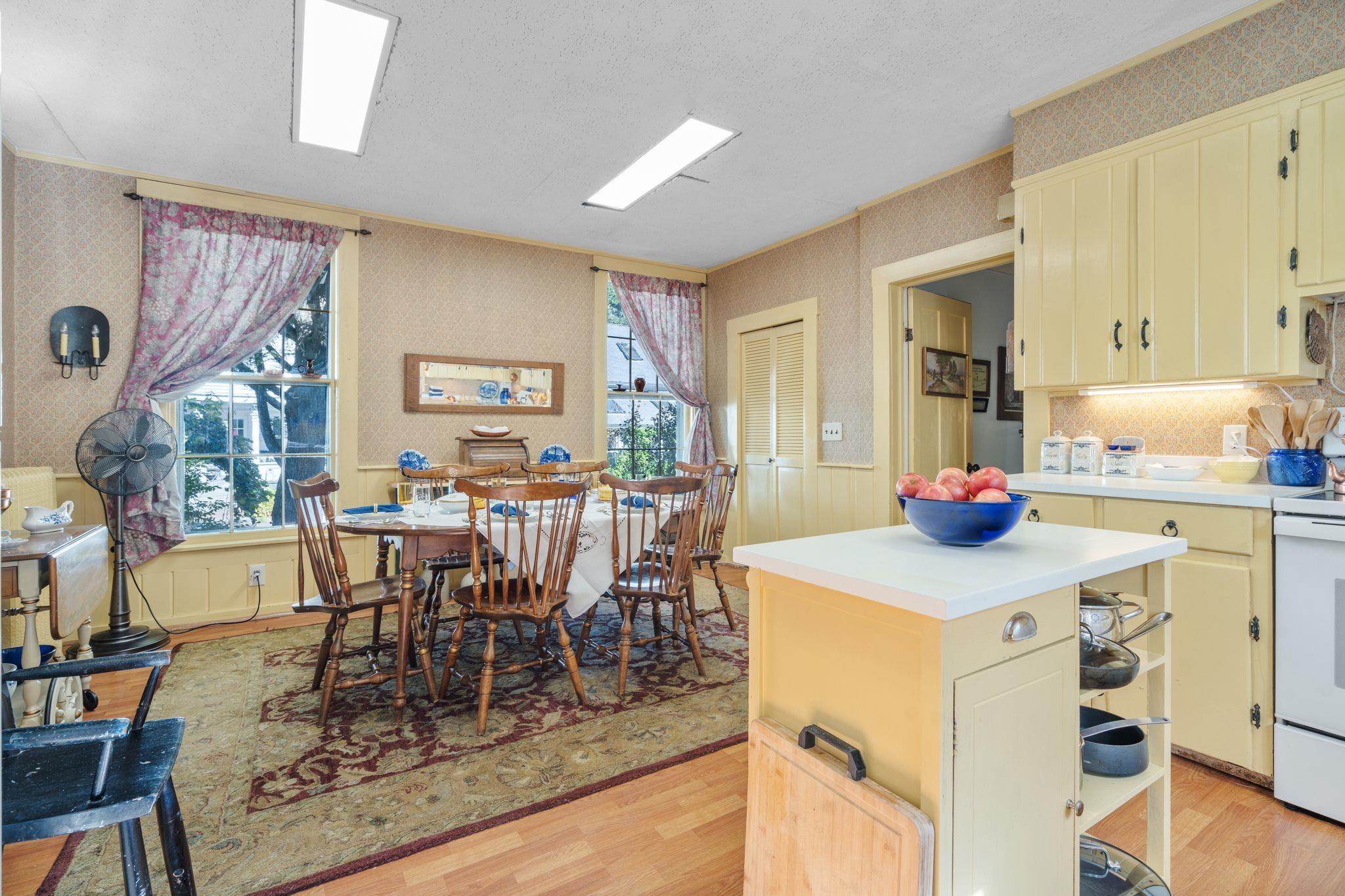 49 Park Street Property Photo 28