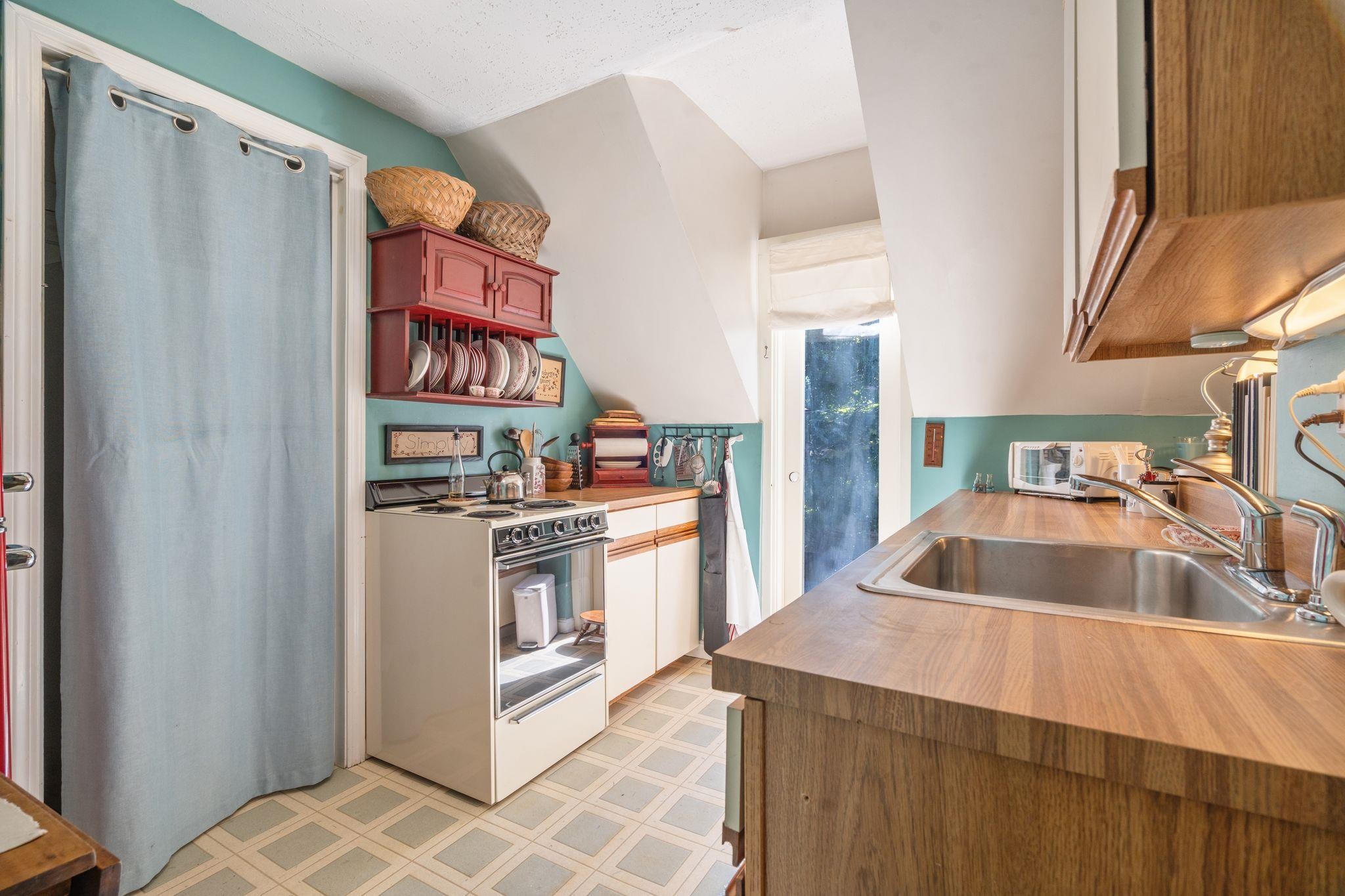 49 Park Street Property Photo 35