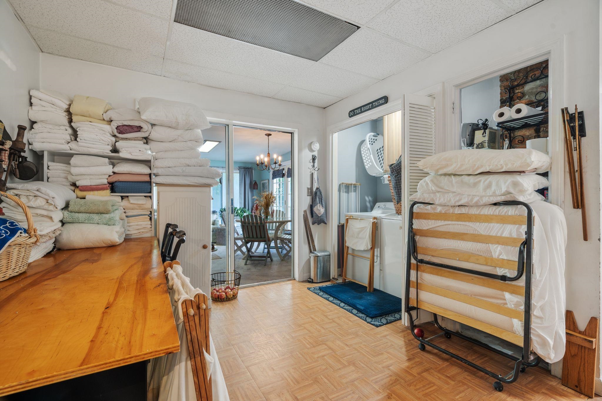 49 Park Street Property Photo 40