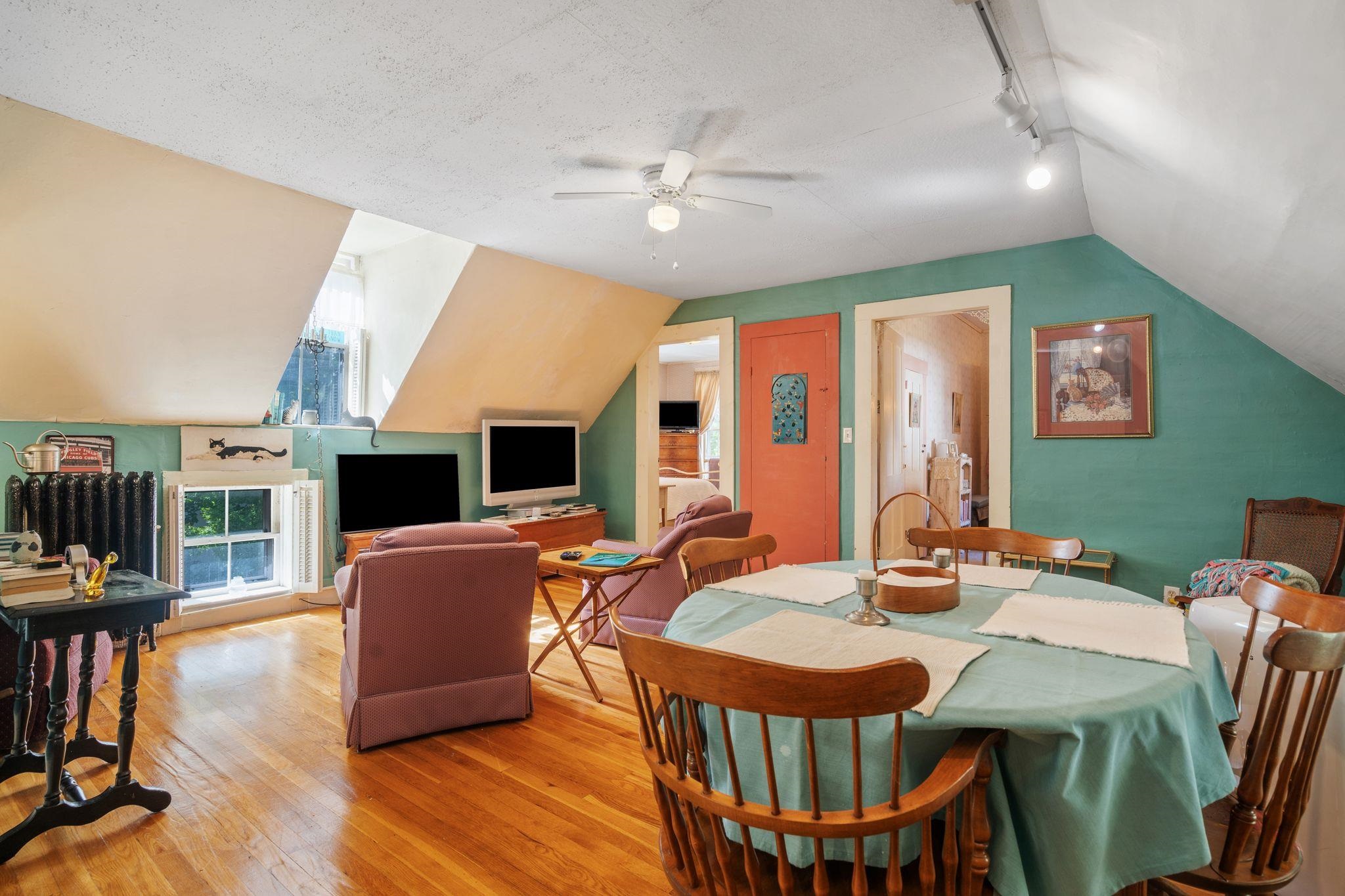 49 Park Street Property Photo 40