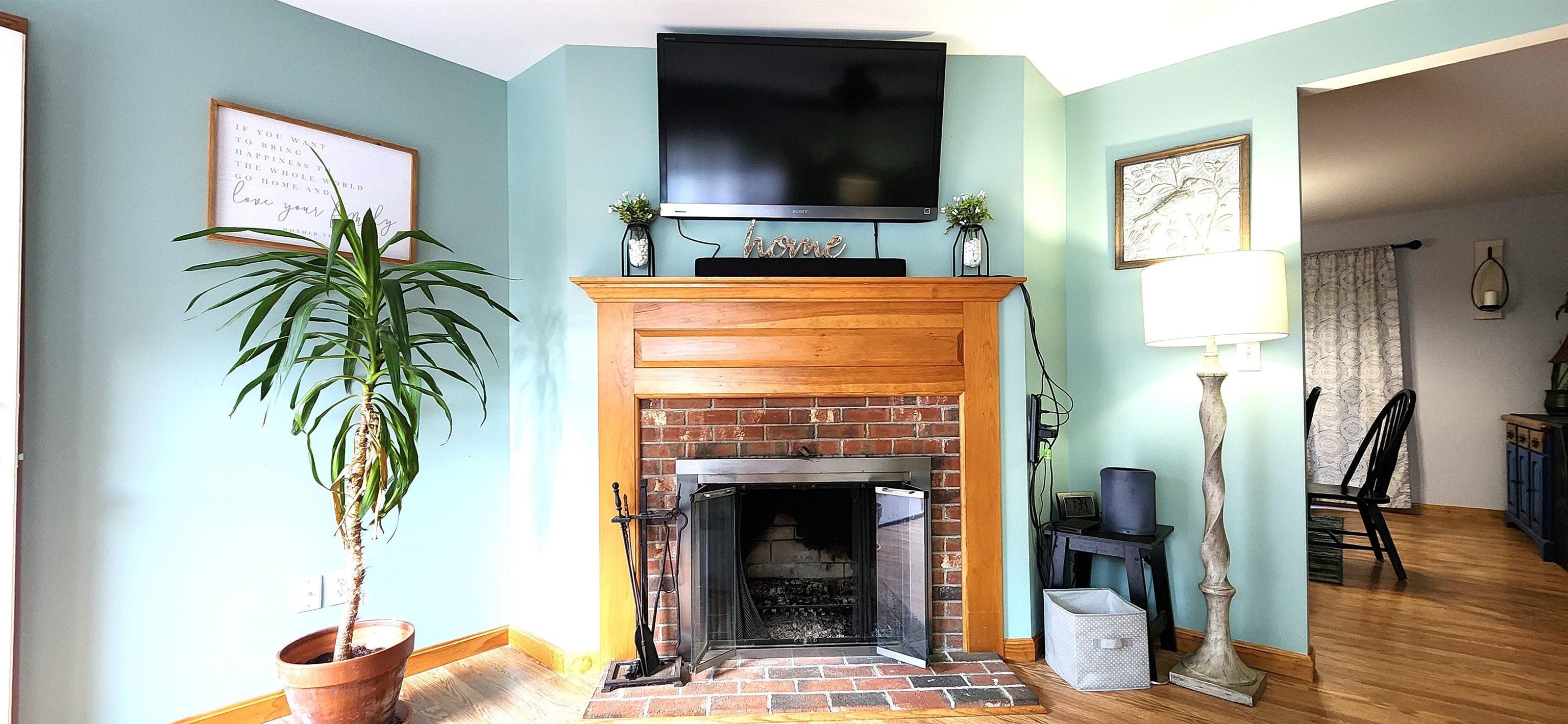 23 Depot Street Property Photo 5