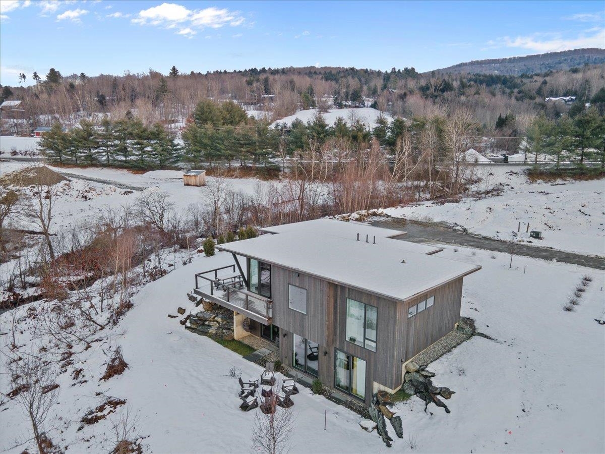 Moscow Meadows Real Estate Listings Main Image