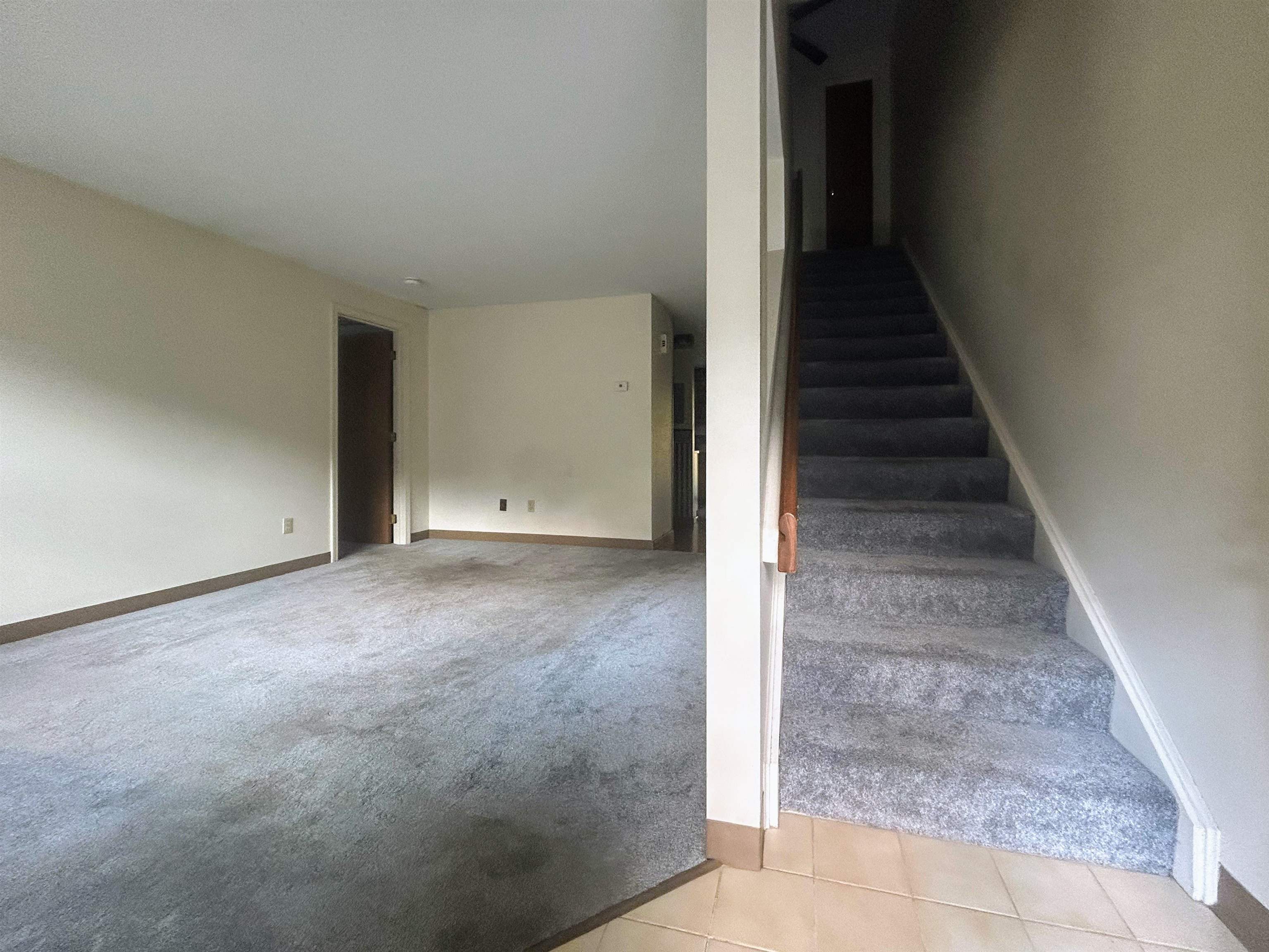 8 Pine Brook Lane Property Photo 6