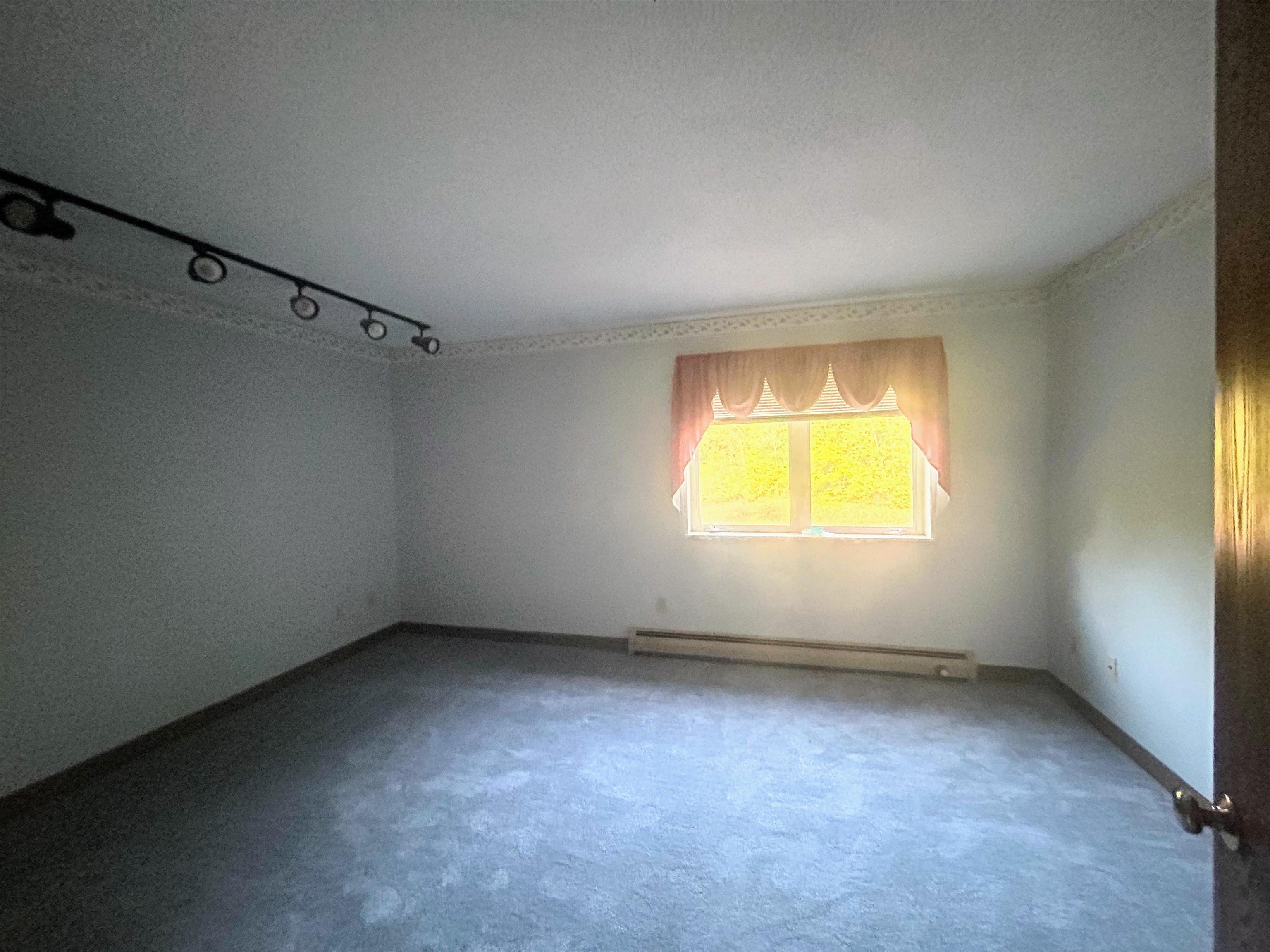 8 Pine Brook Lane Property Photo 15