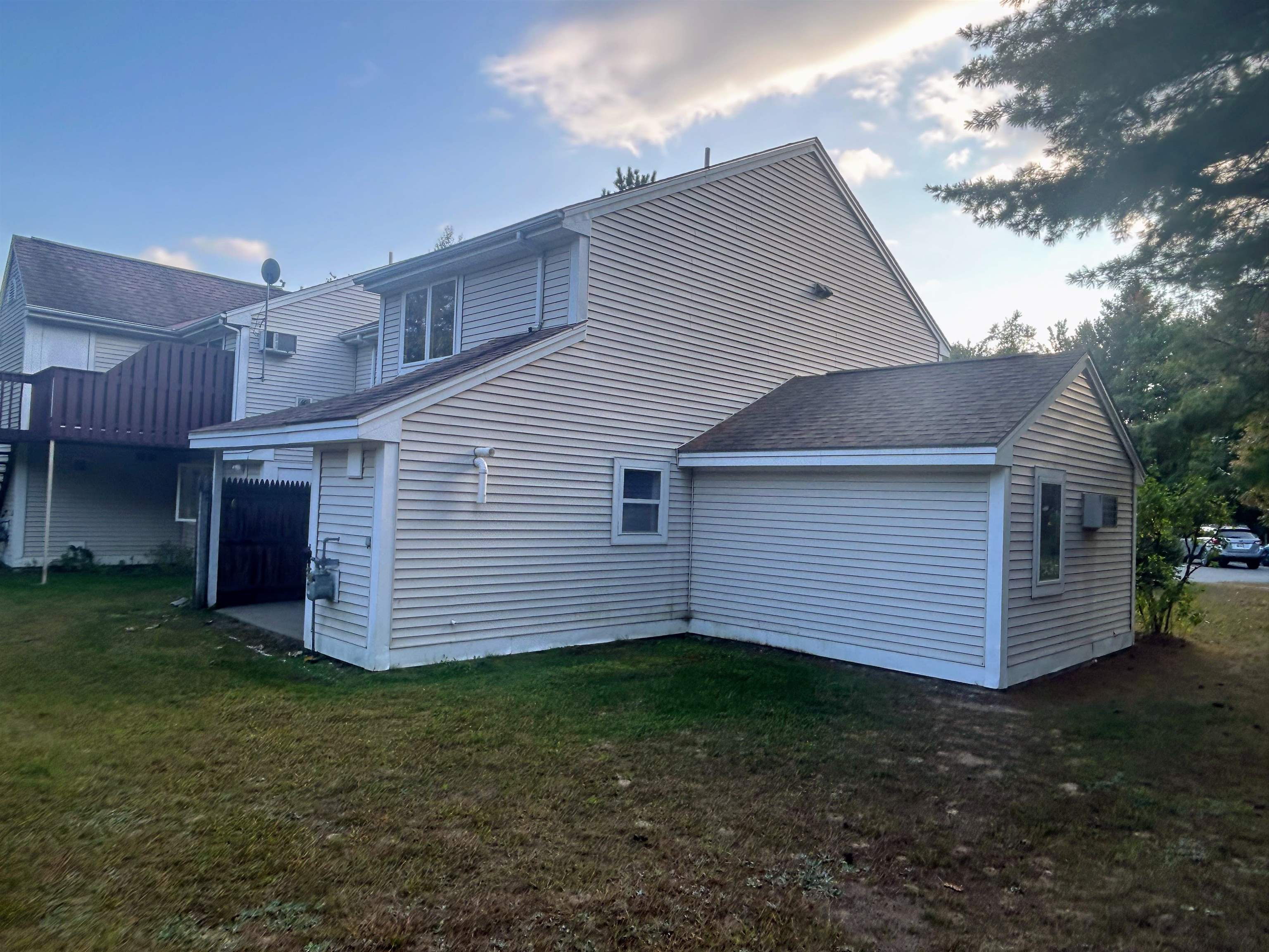 8 Pine Brook Lane Property Photo 19