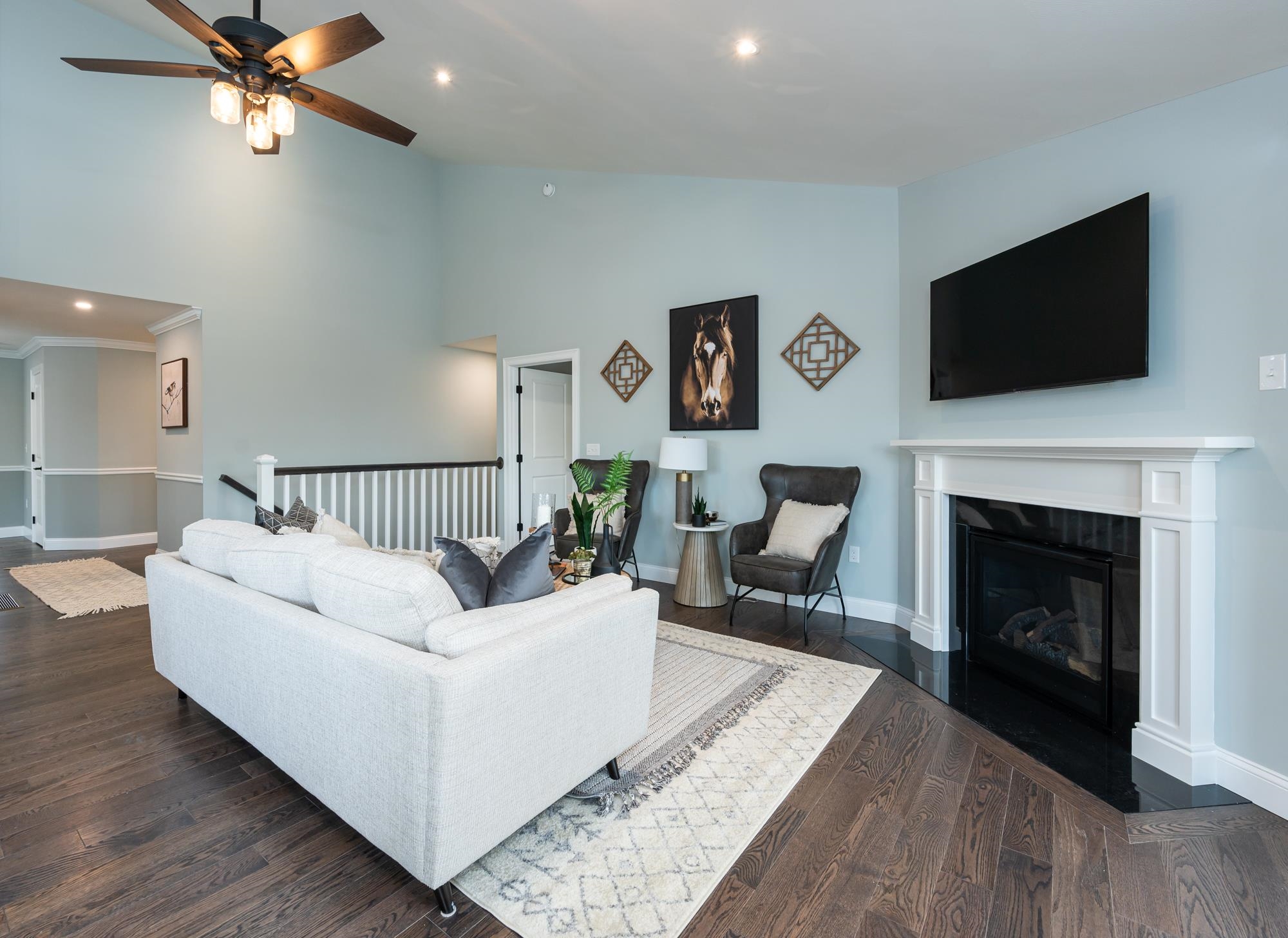 8 Village Way Property Photo 22