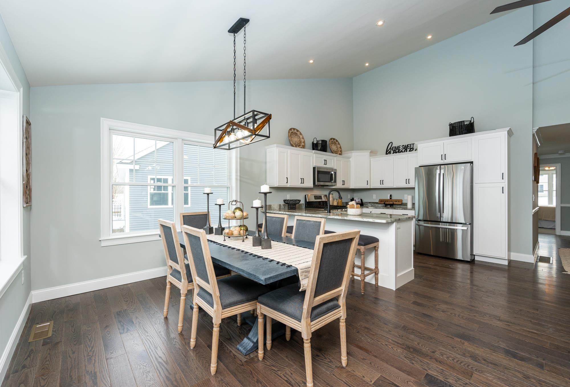 8 Village Way Property Photo 25