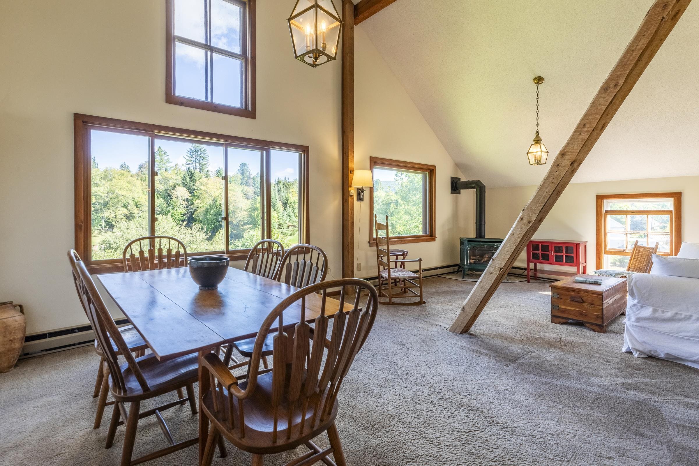 27 Lawrence Hill Road Property Photo 8