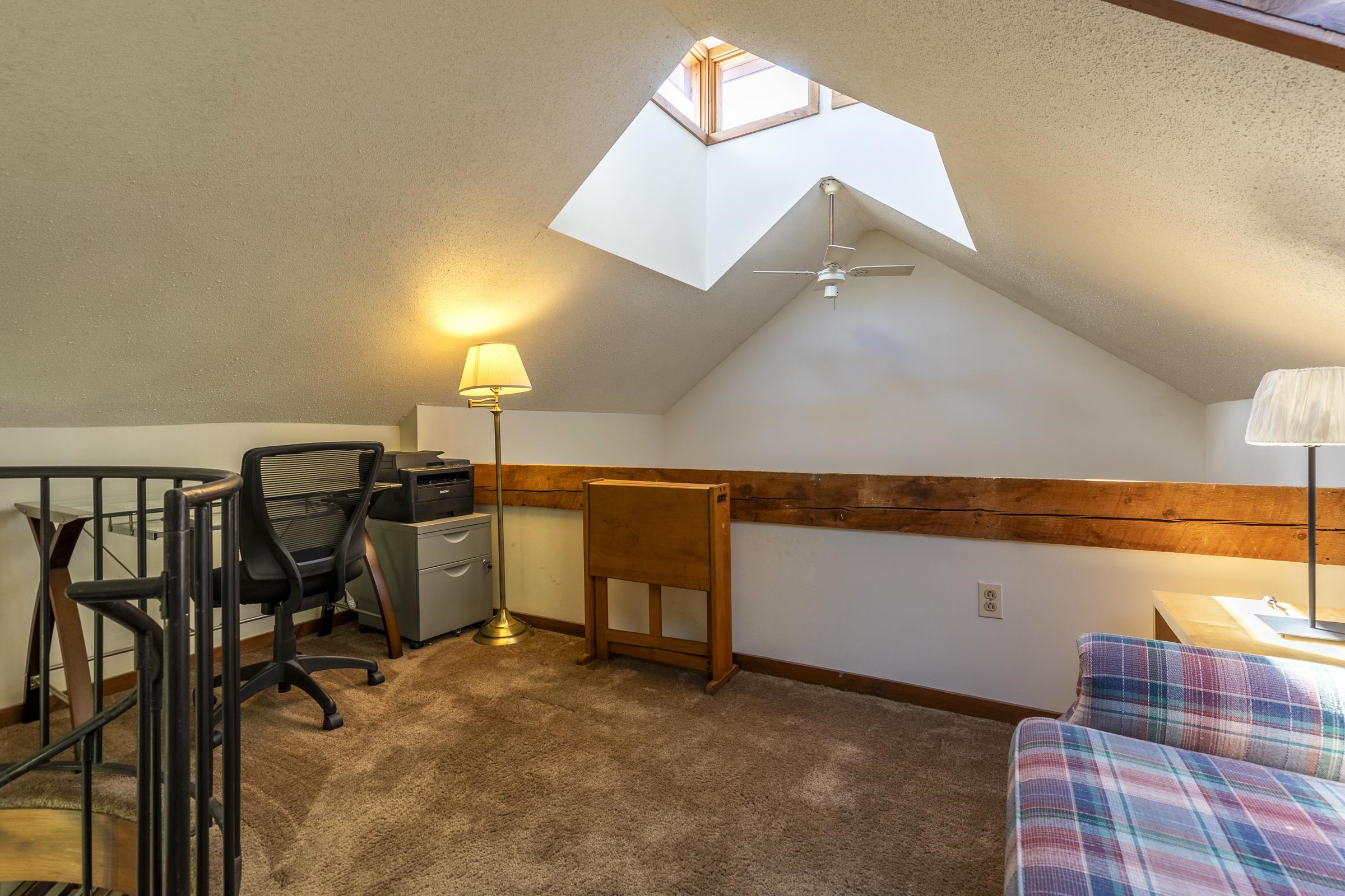 27 Lawrence Hill Road Property Photo 18