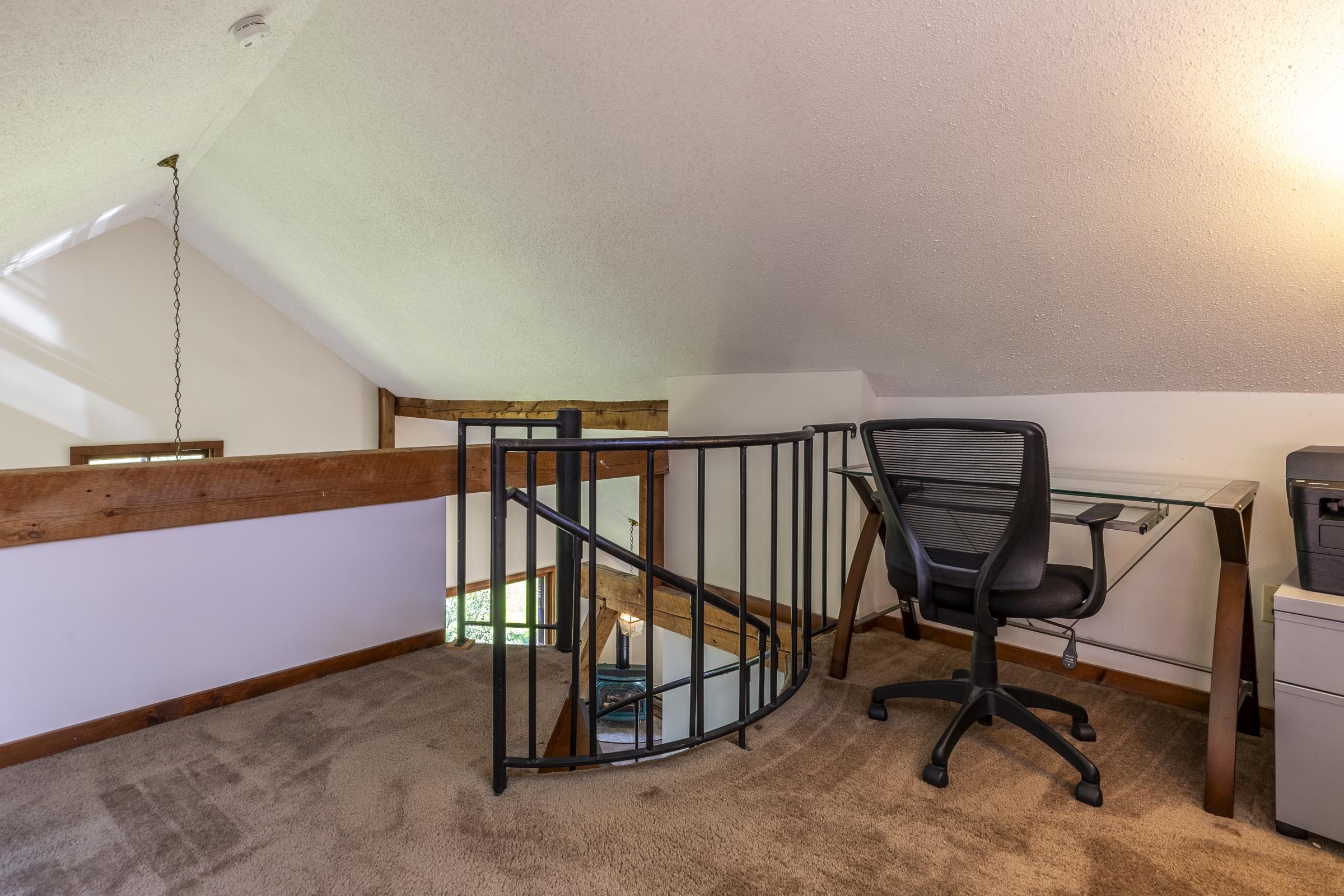 27 Lawrence Hill Road Property Photo 19