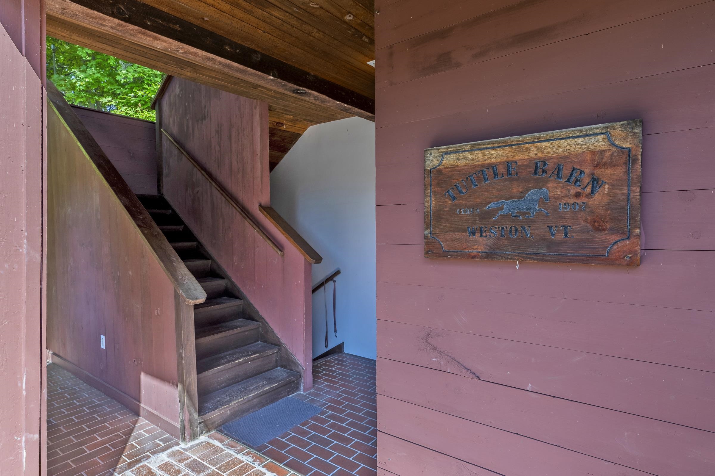 27 Lawrence Hill Road Property Photo 21