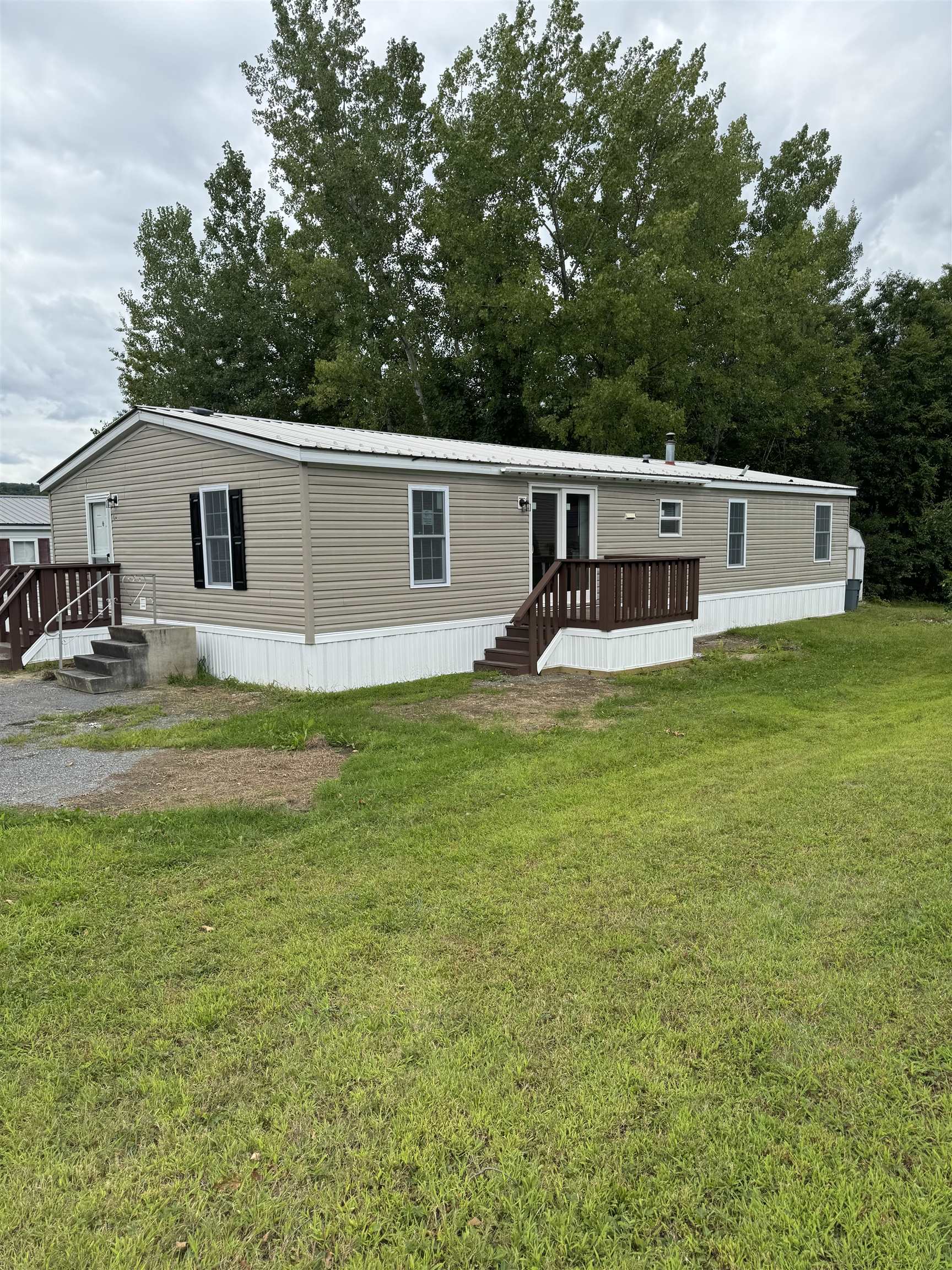 134 Pebblewood Drive Property Photo