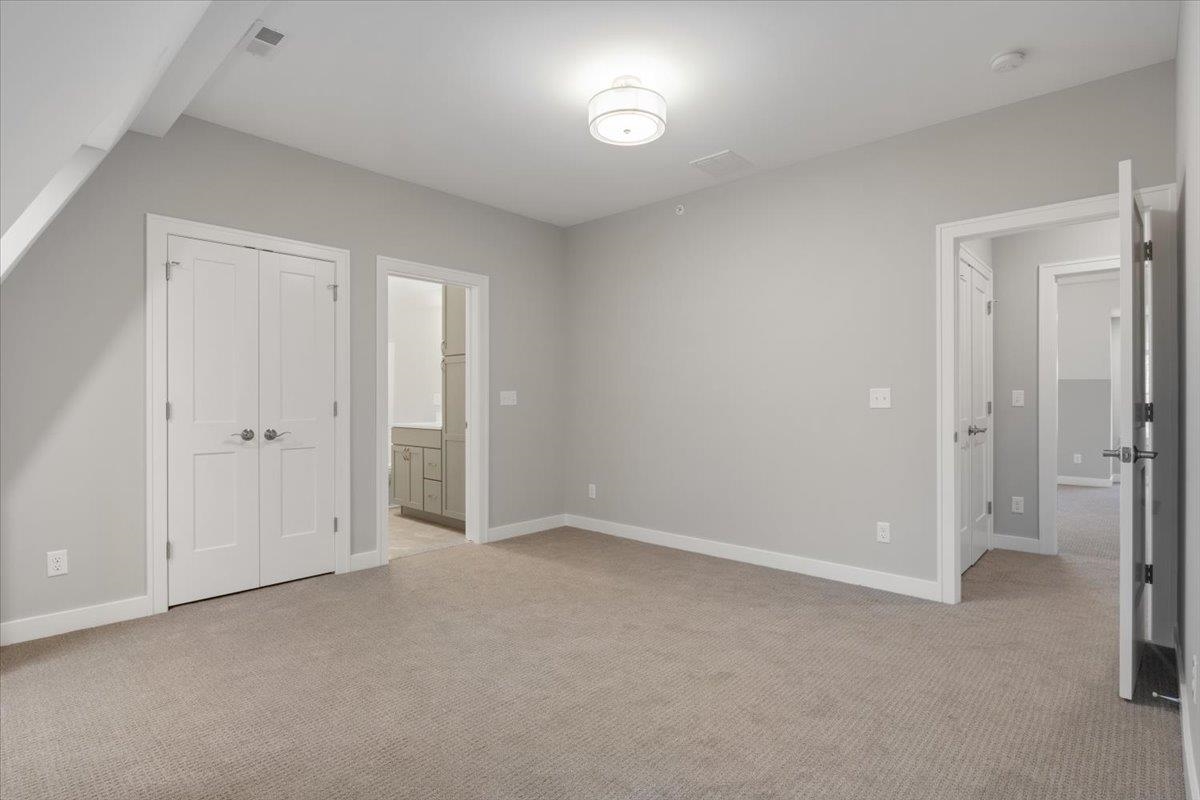 #3 Woodbury Reserve Property Photo 26