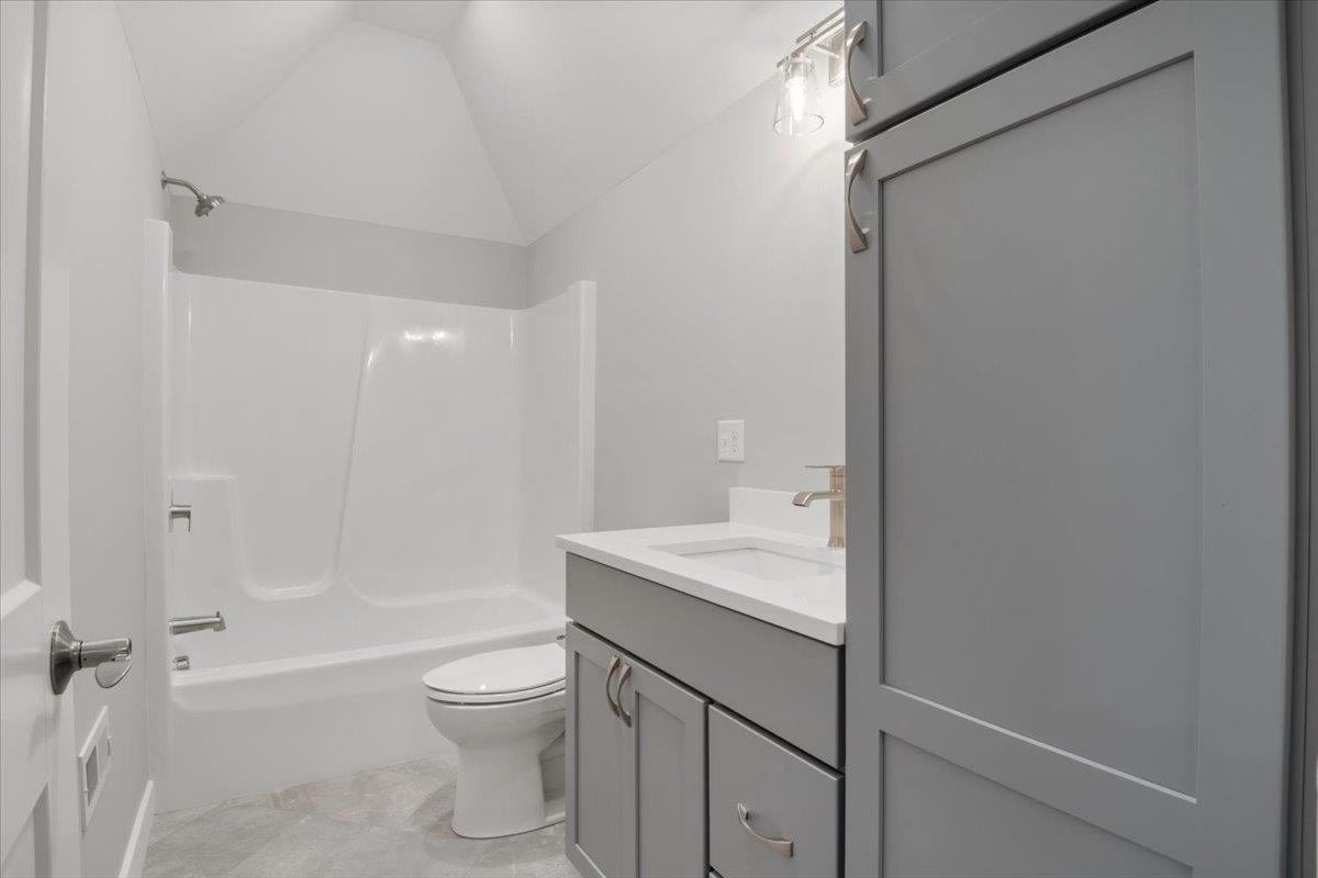 #3 Woodbury Reserve Property Photo 31