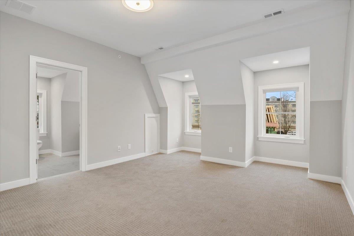 #3 Woodbury Reserve Property Photo 33