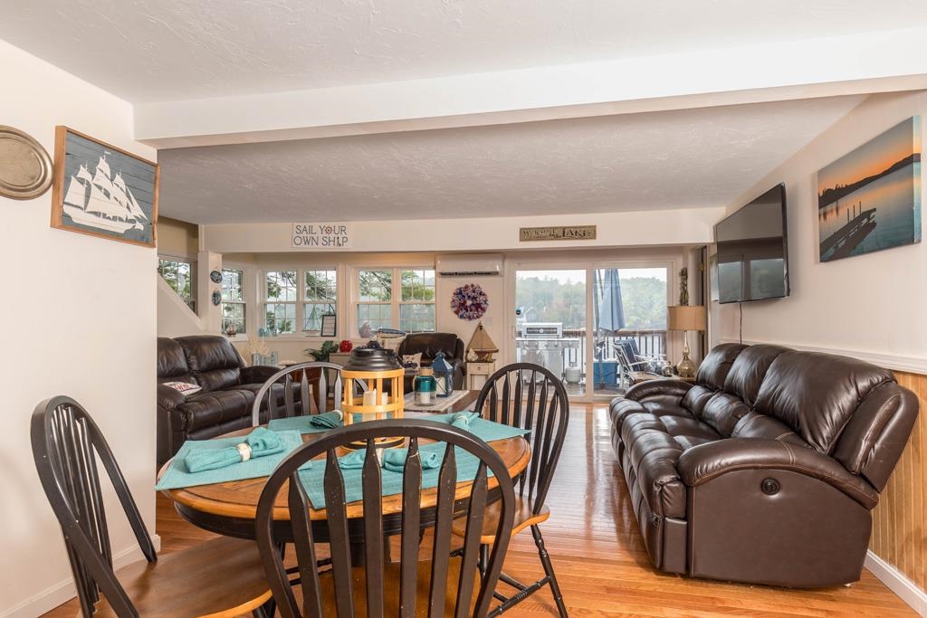 238 Fourth Street Property Photo 4
