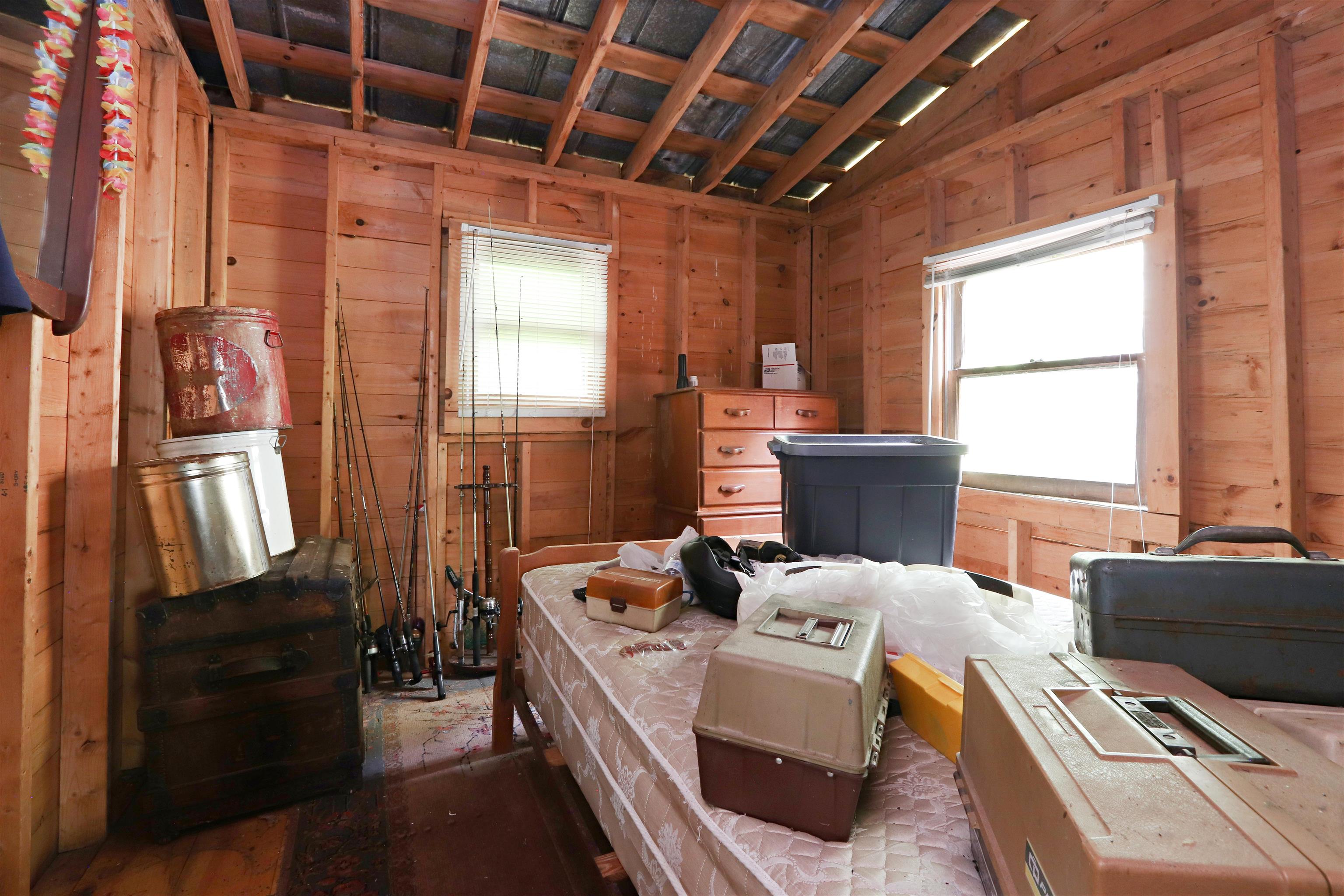 1045 Devils Hill Road Property Photo 17