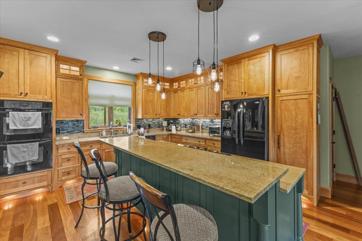 36 Emerson Drive Property Photo 10