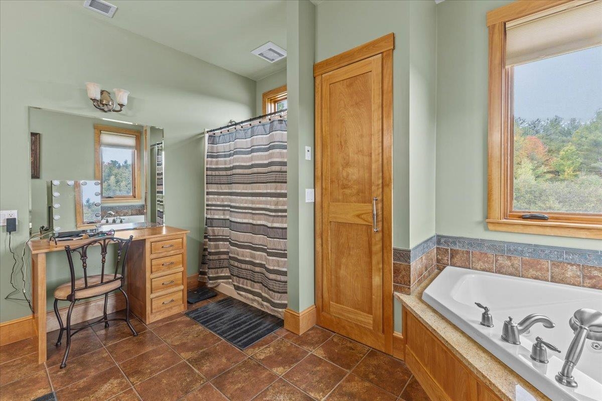 36 Emerson Drive Property Photo 21