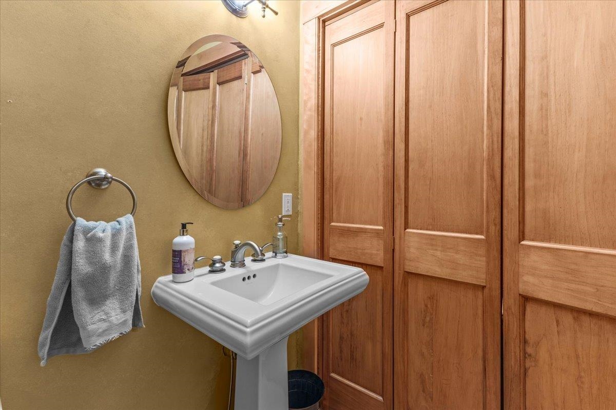 36 Emerson Drive Property Photo 25