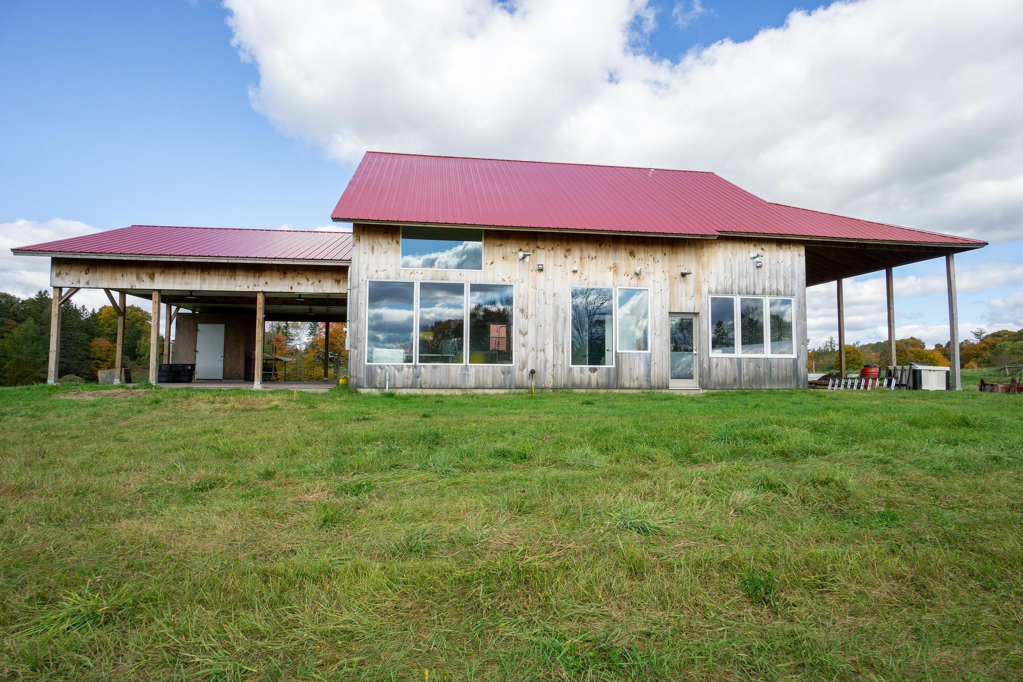 345 Currier Road Property Photo 2