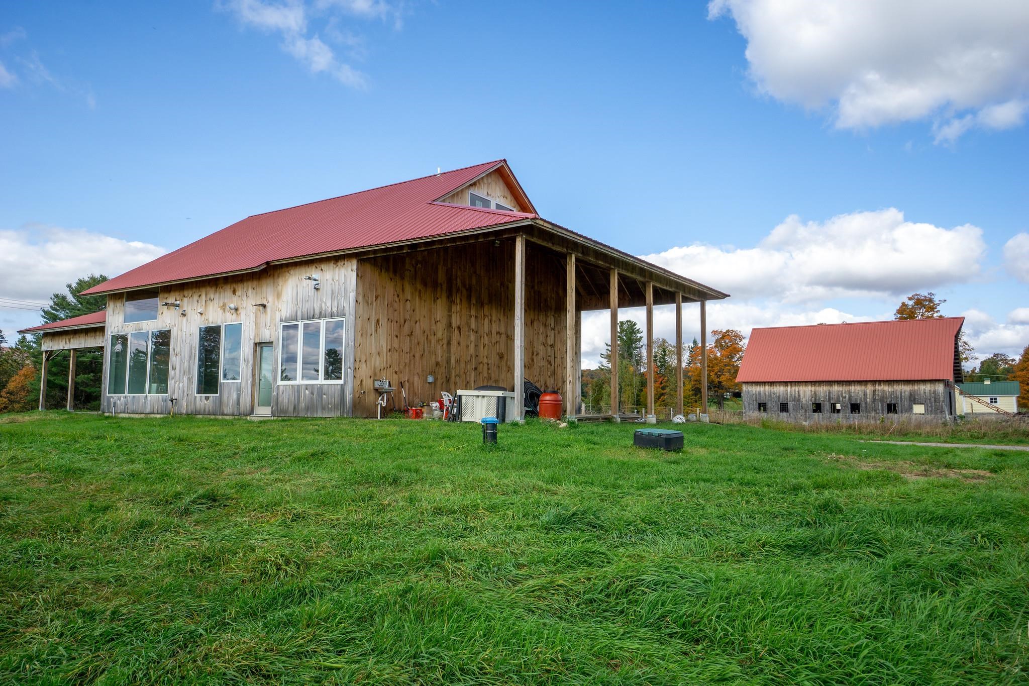 345 Currier Road Property Photo 10
