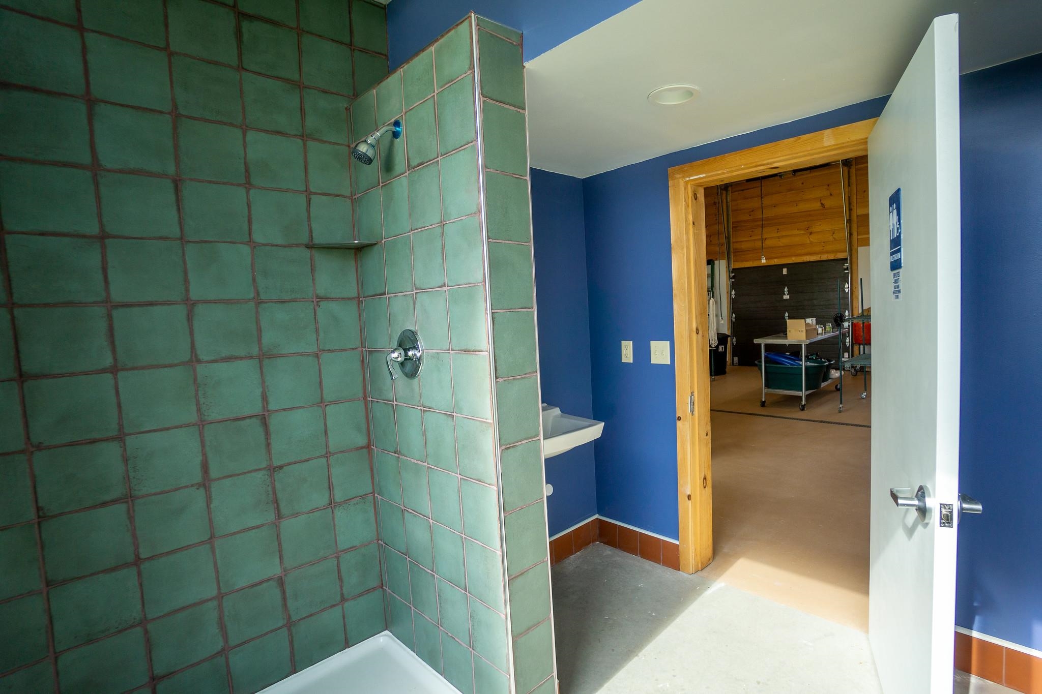 345 Currier Road Property Photo 11
