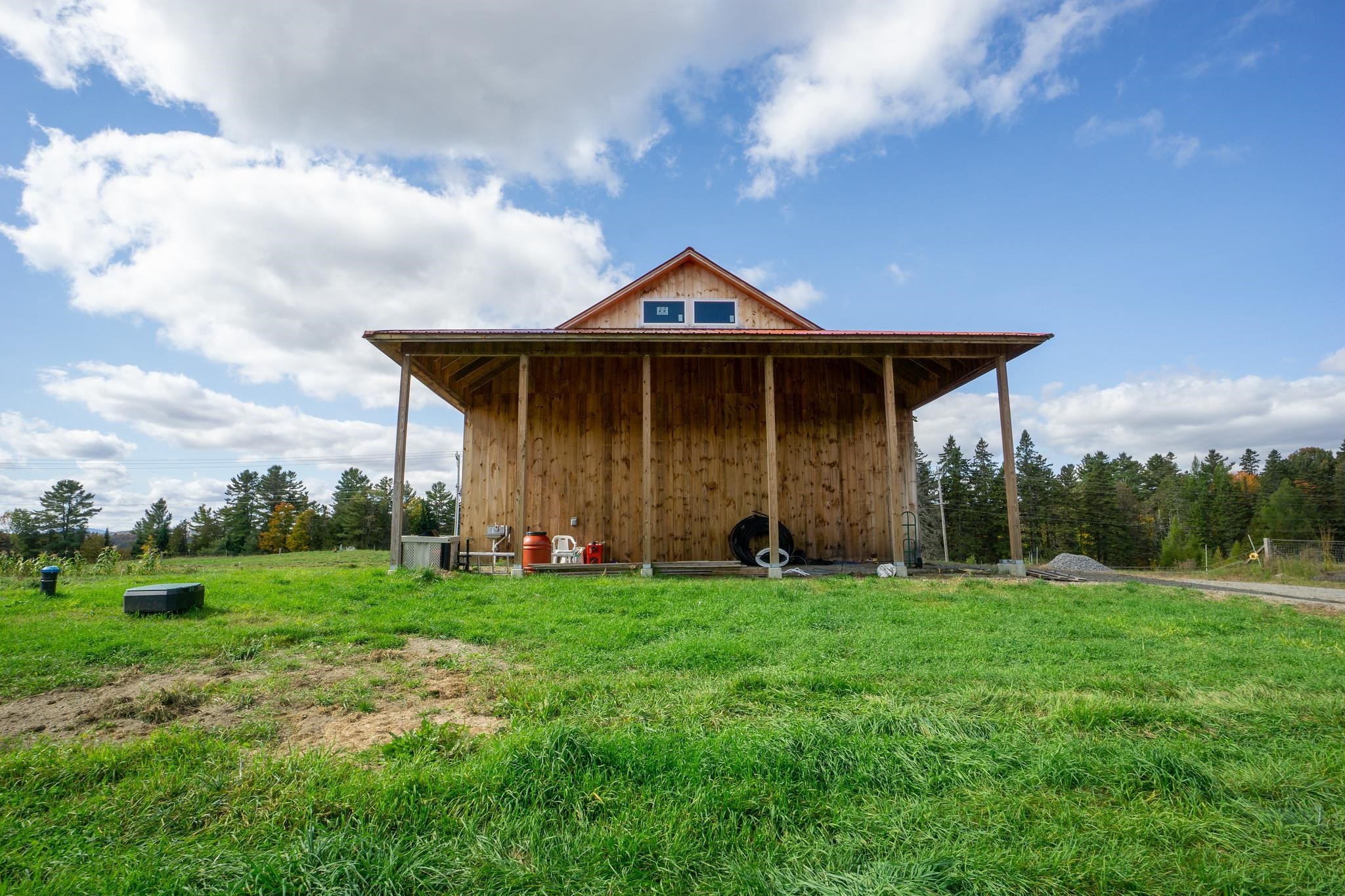 345 Currier Road Property Photo 16