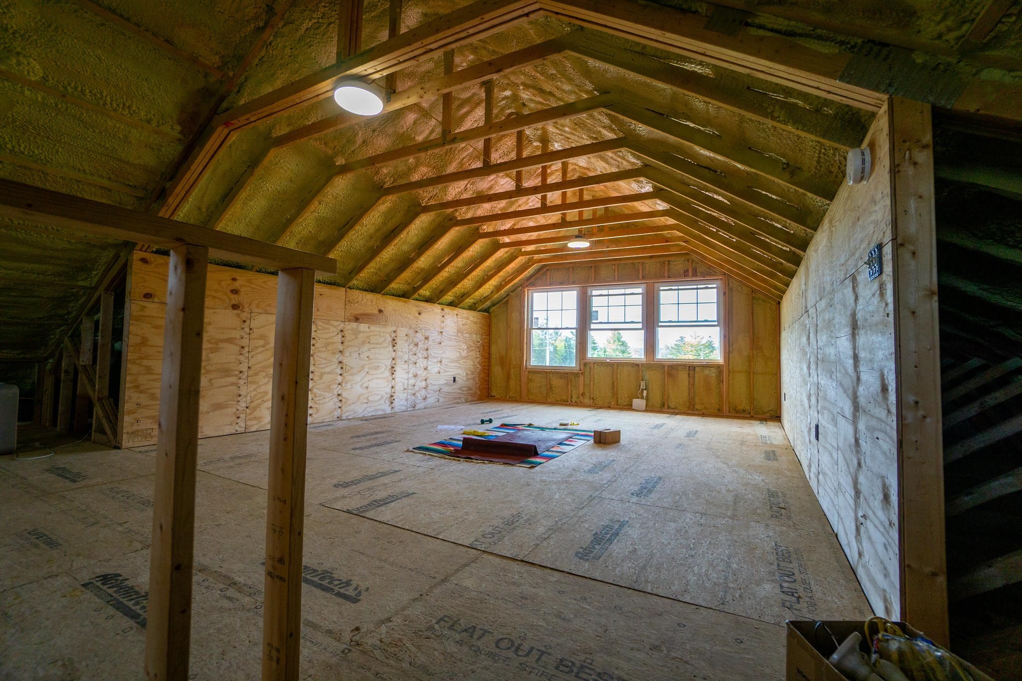 345 Currier Road Property Photo 17