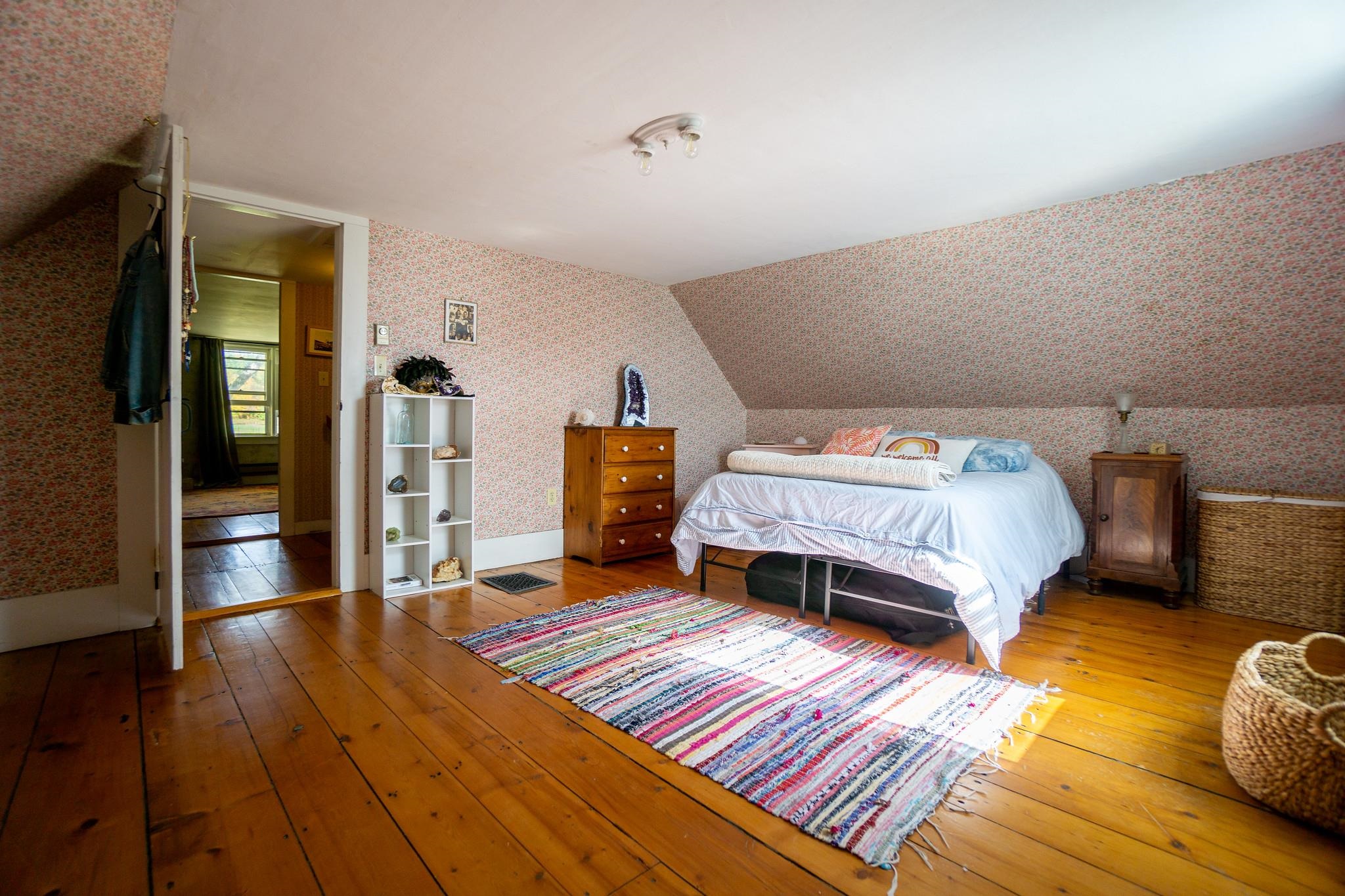 345 Currier Road Property Photo 46