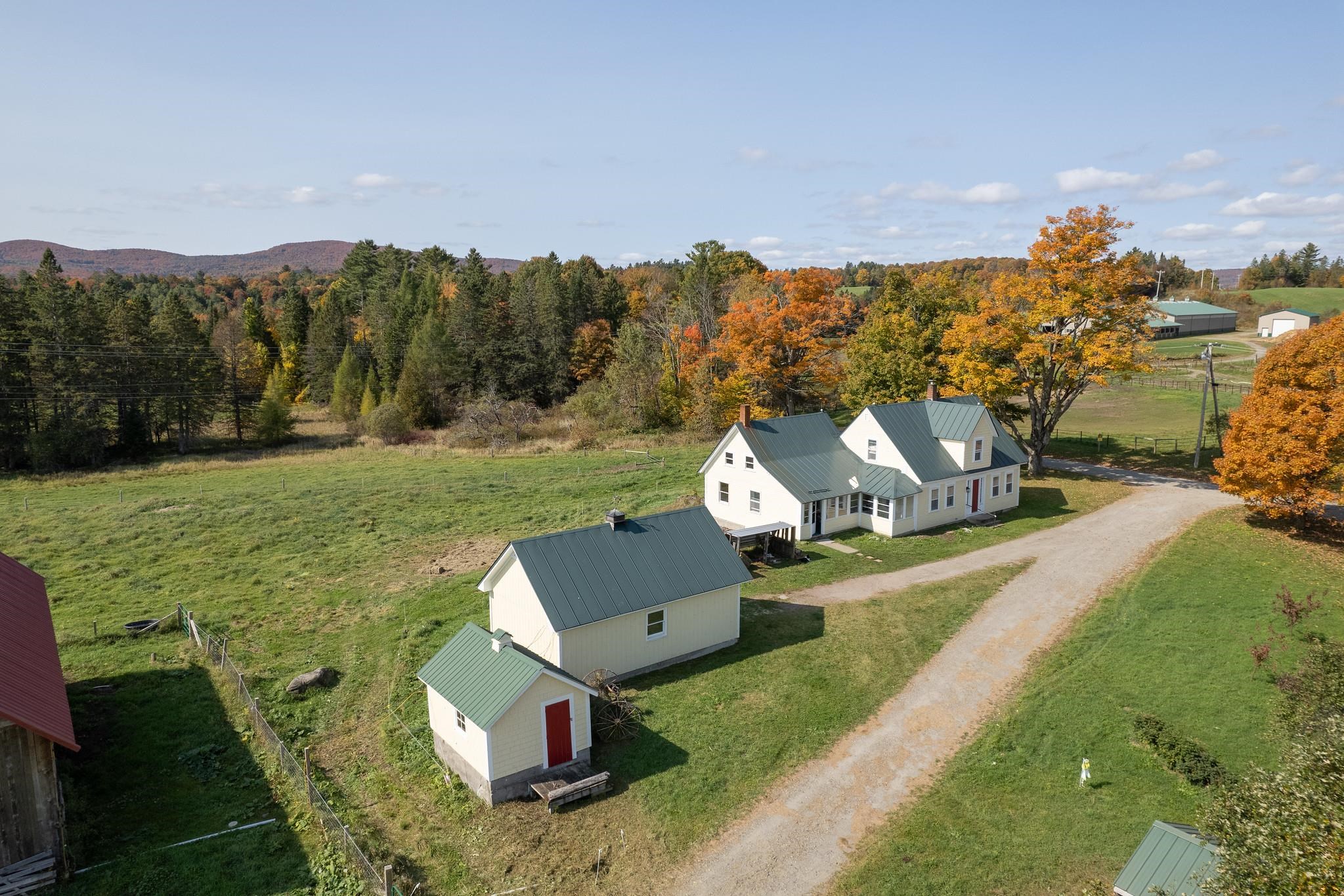 345 Currier Road Property Photo 49