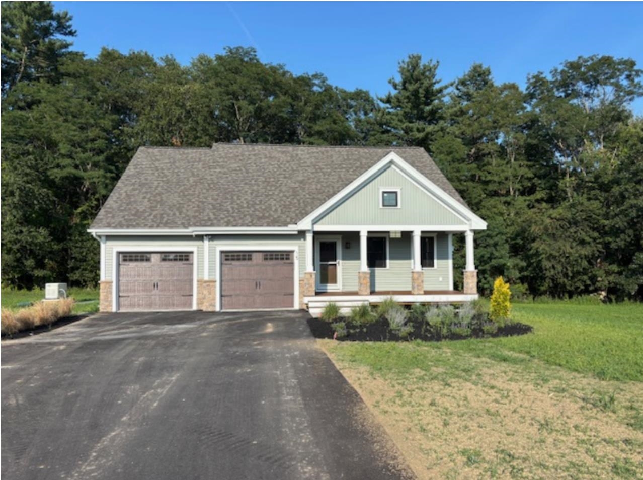 15 Taylor Circle Property Photo 1