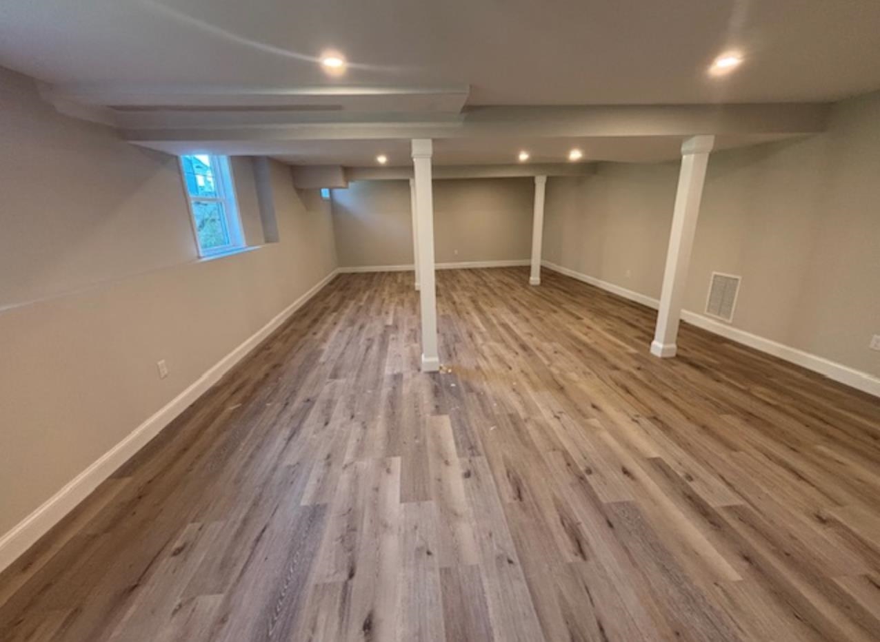 15 Taylor Circle Property Photo 10