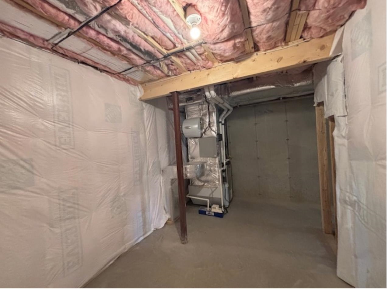 15 Taylor Circle Property Photo 11