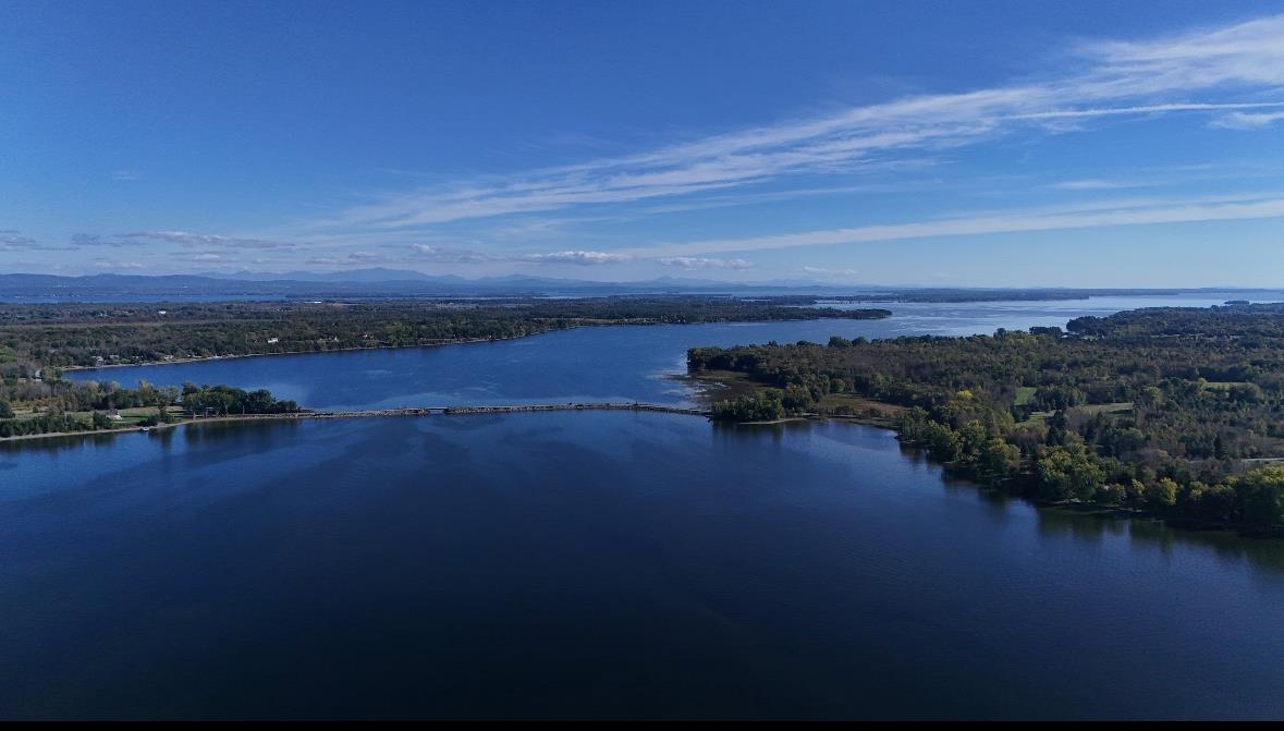 23 Mud Point South Property Photo 8