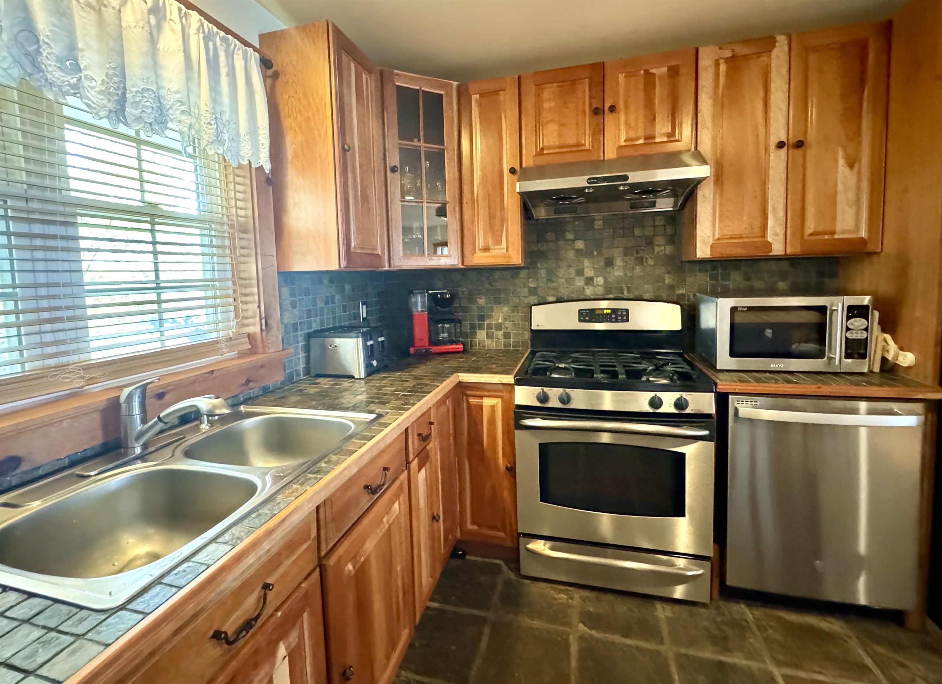 23 Mud Point South Property Photo 16