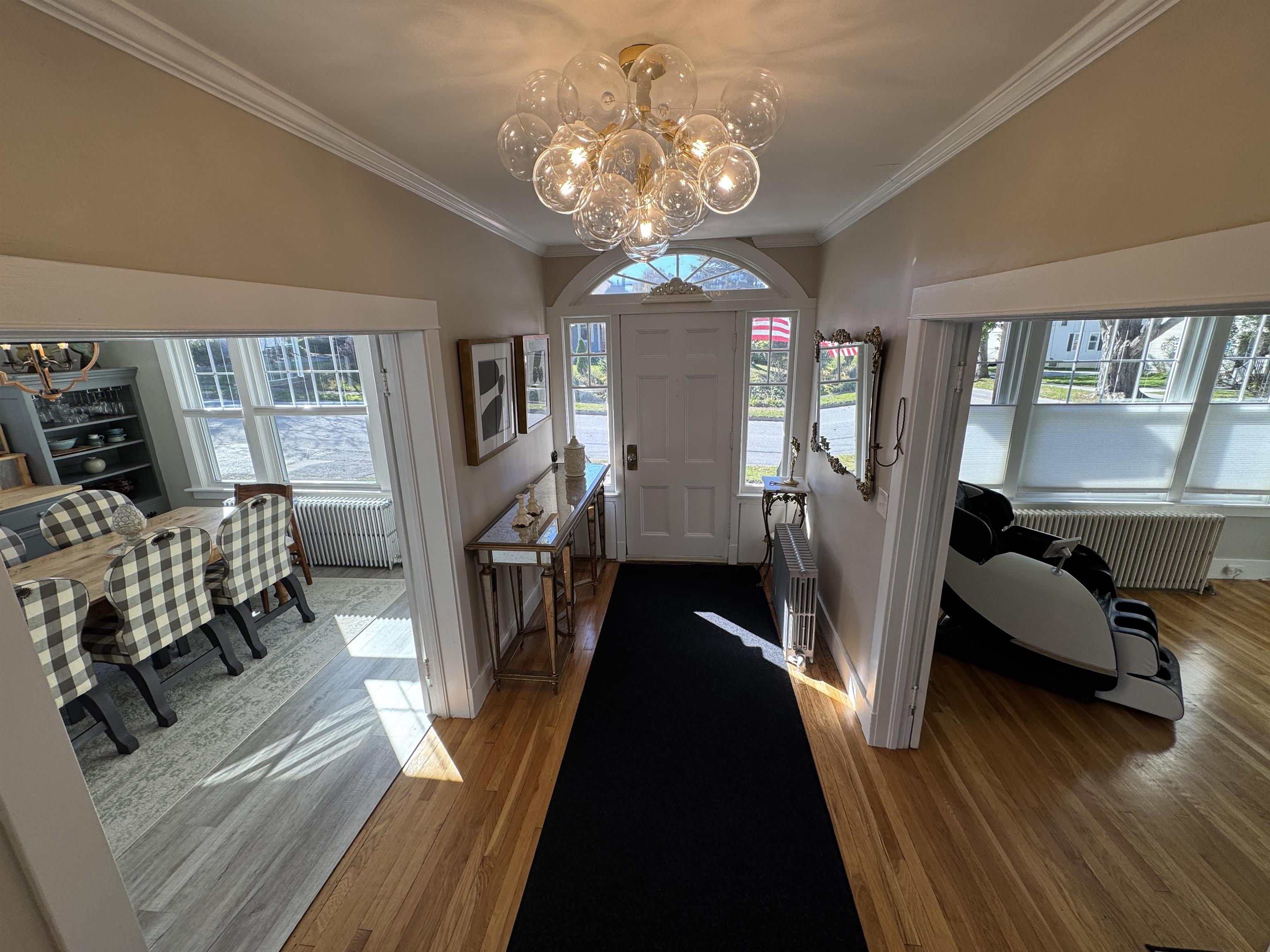 70 Litchfield Avenue Property Photo