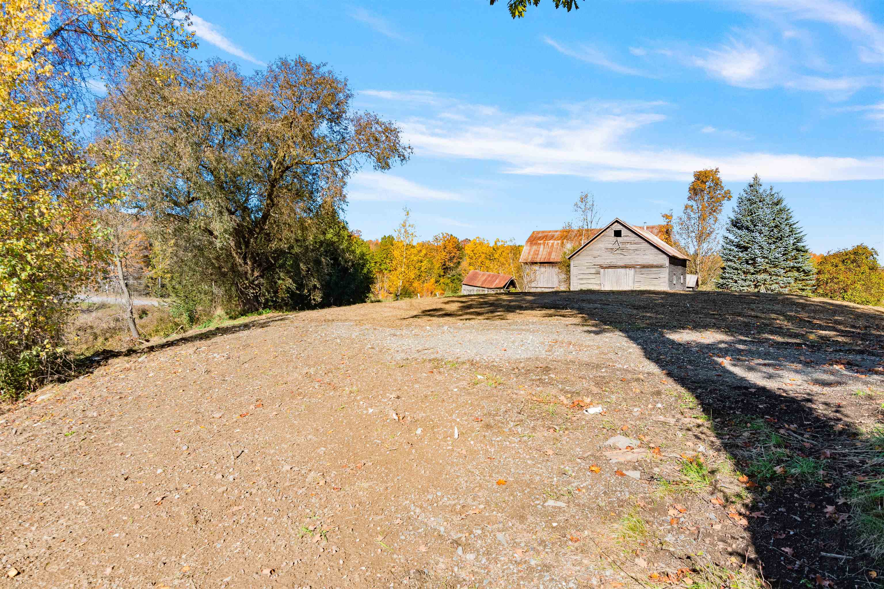 1856 South Road Property Photo 16