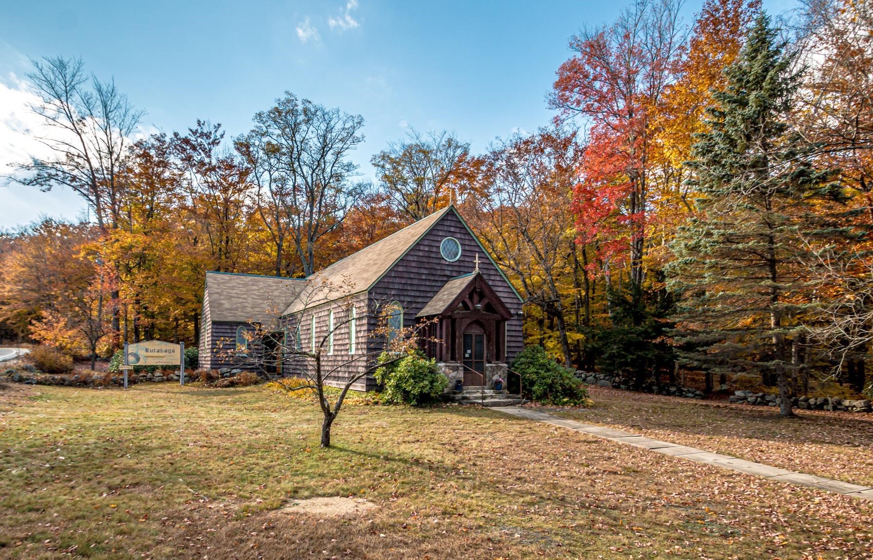 948 Gardner Hill Road Property Photo