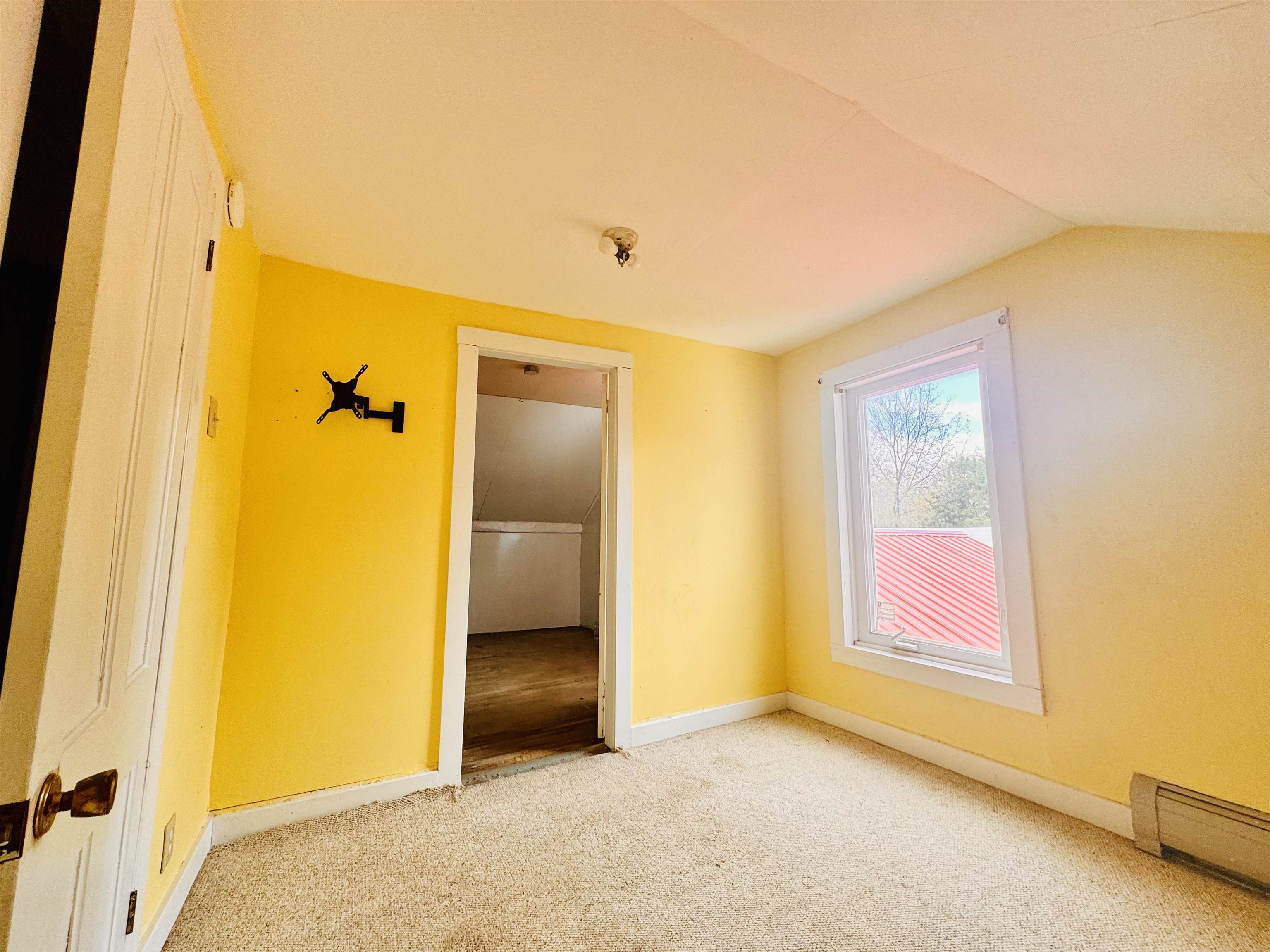 23-25 Lower Weldon Street Property Photo 18
