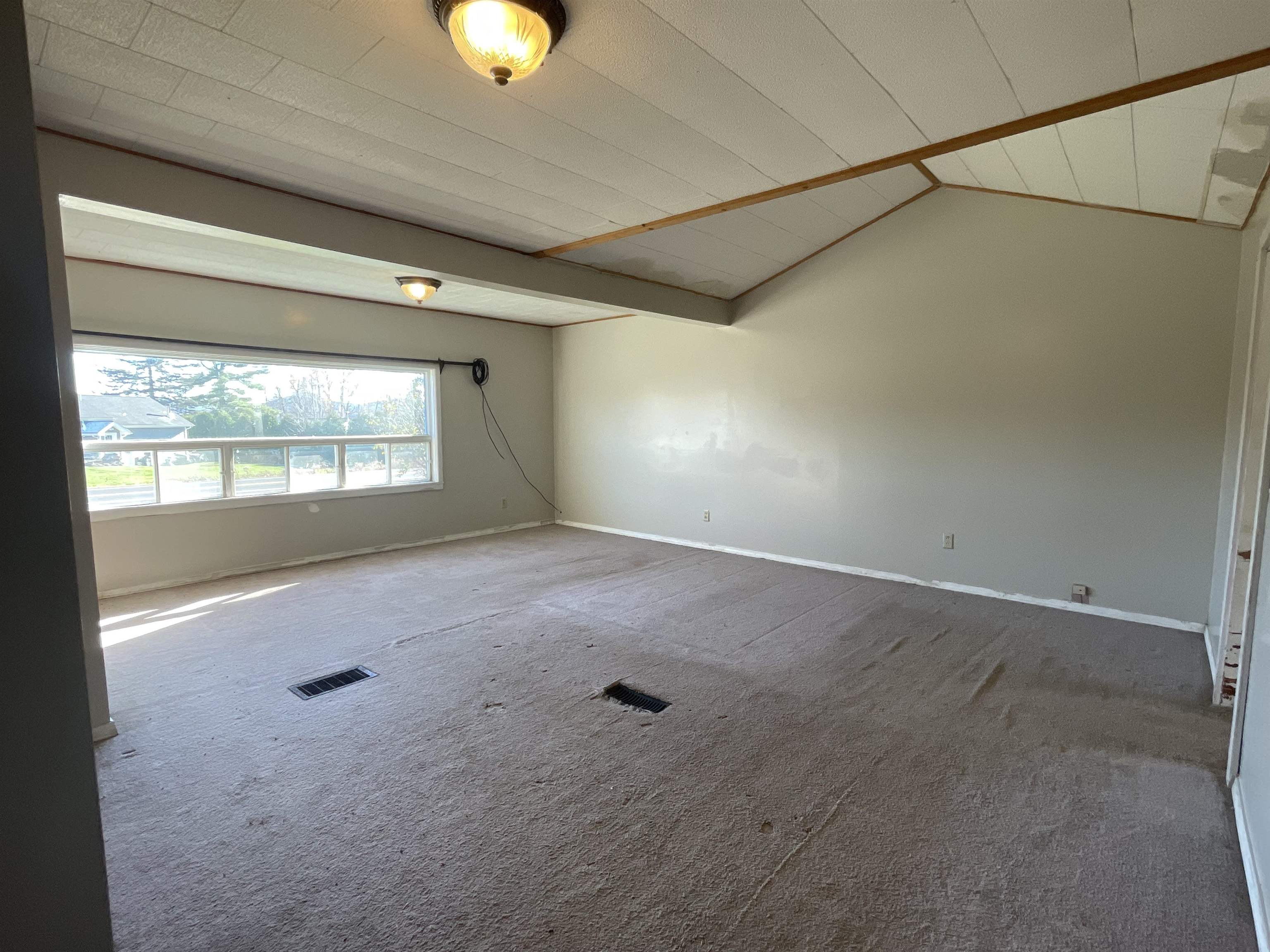 4491 Vermont 114 Property Photo 13