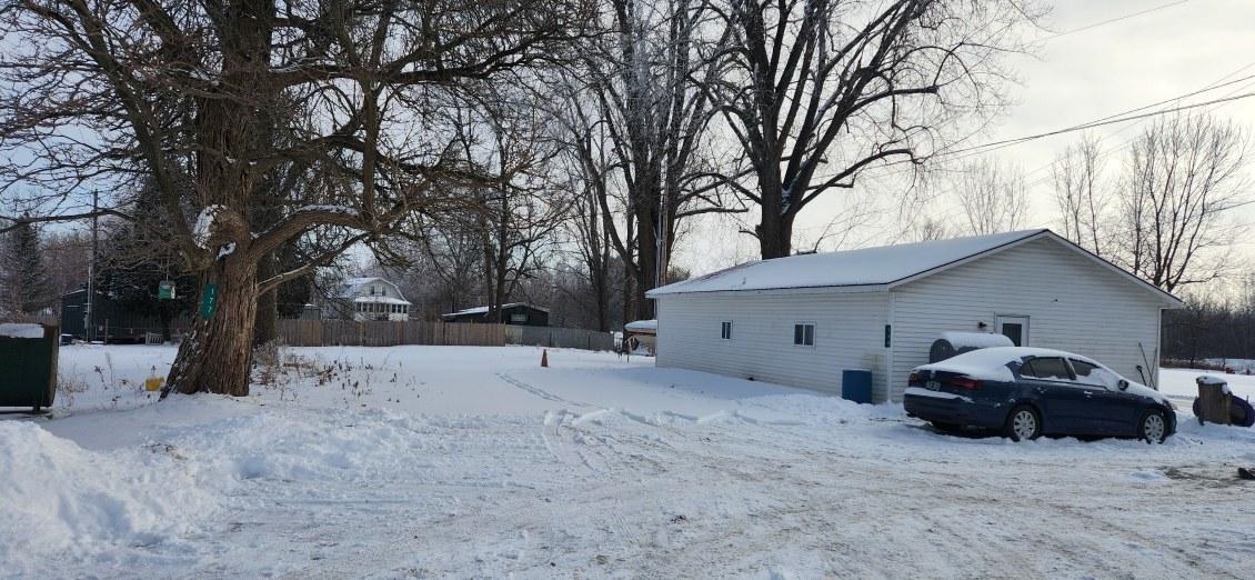 168 Sowles Street Property Photo