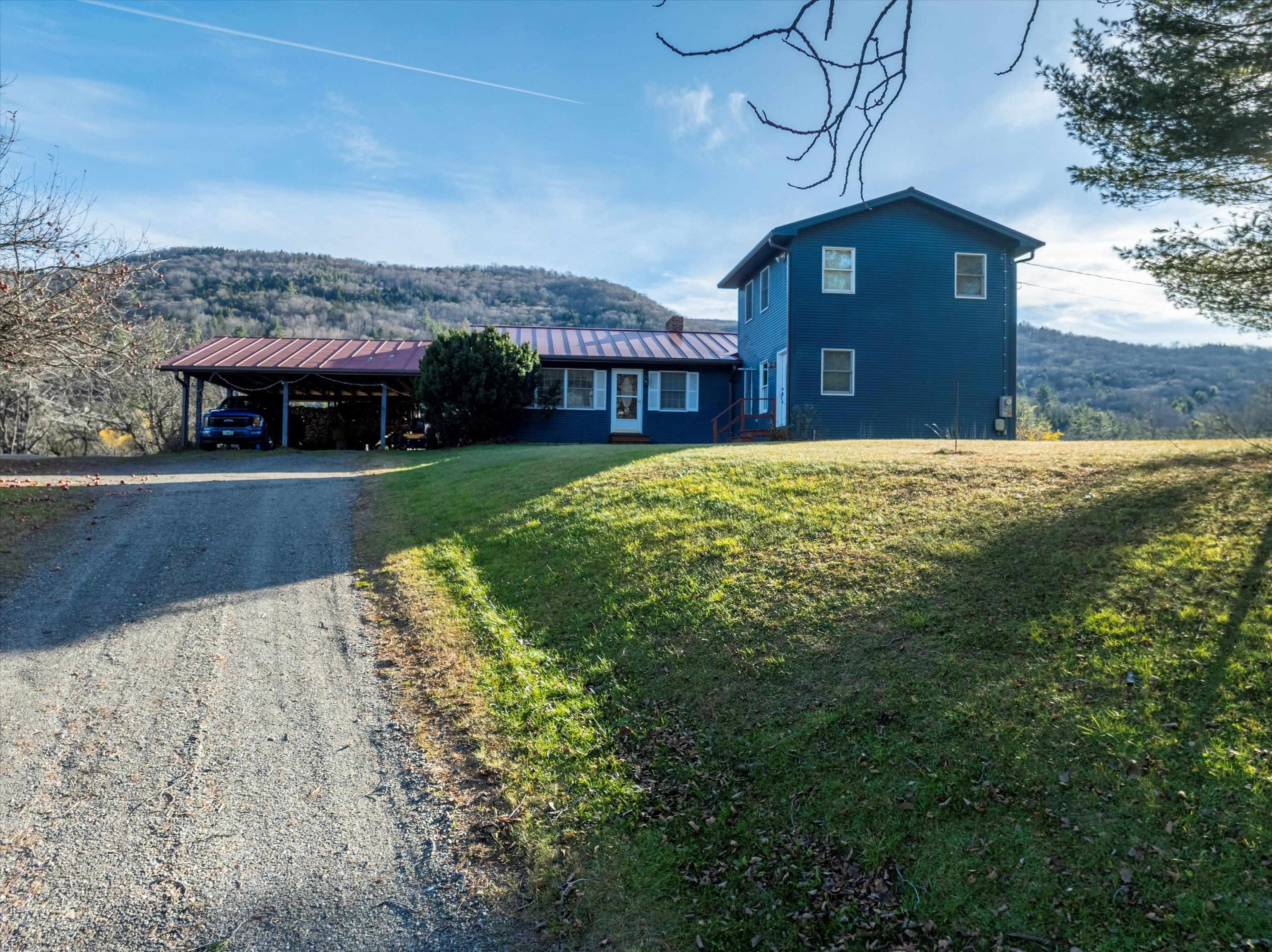 1319 Brandon Mountain Road Property Photo 2