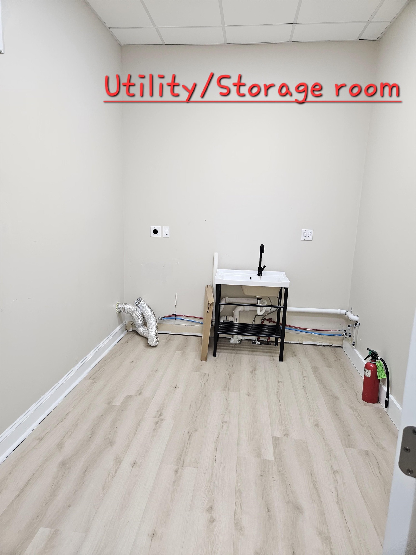 374 Loudon Road 4 Property Photo 11